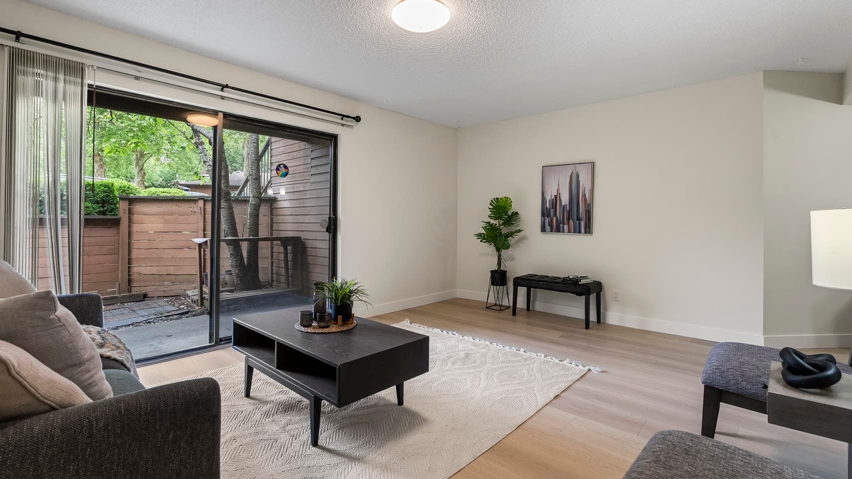 1608 - 10620 150 Street, Surrey