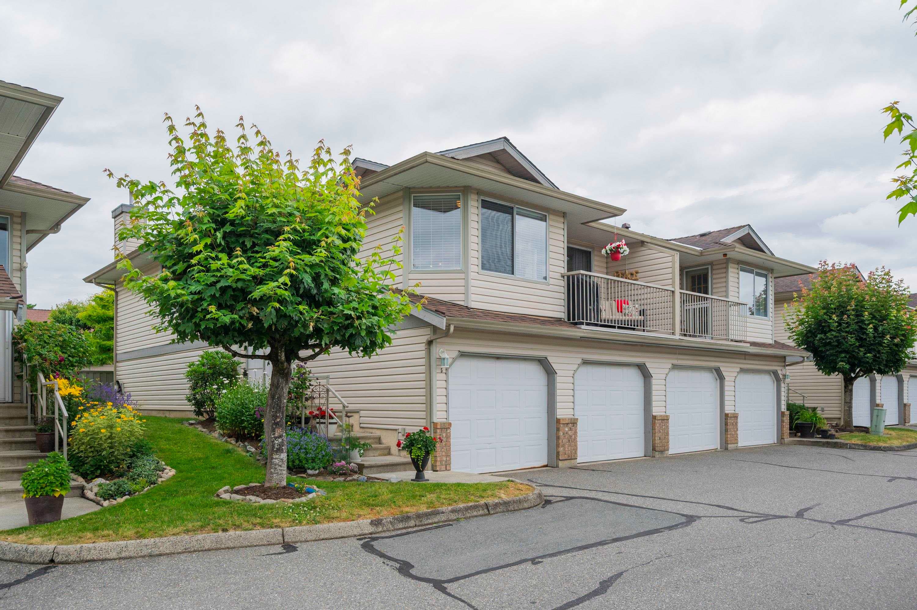 5 - 2023 Winfield Drive, Abbotsford, V3G 1K5 — photo 4