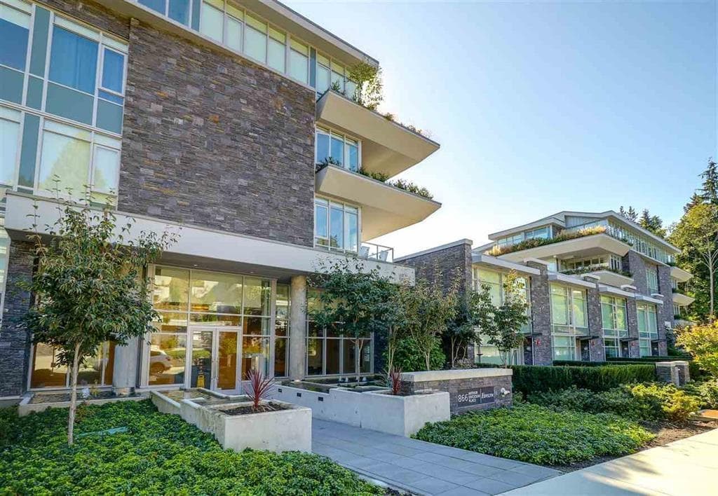 200 - 866 Arthur Erickson Place, West Vancouver, V7T 0B2 — photo 2