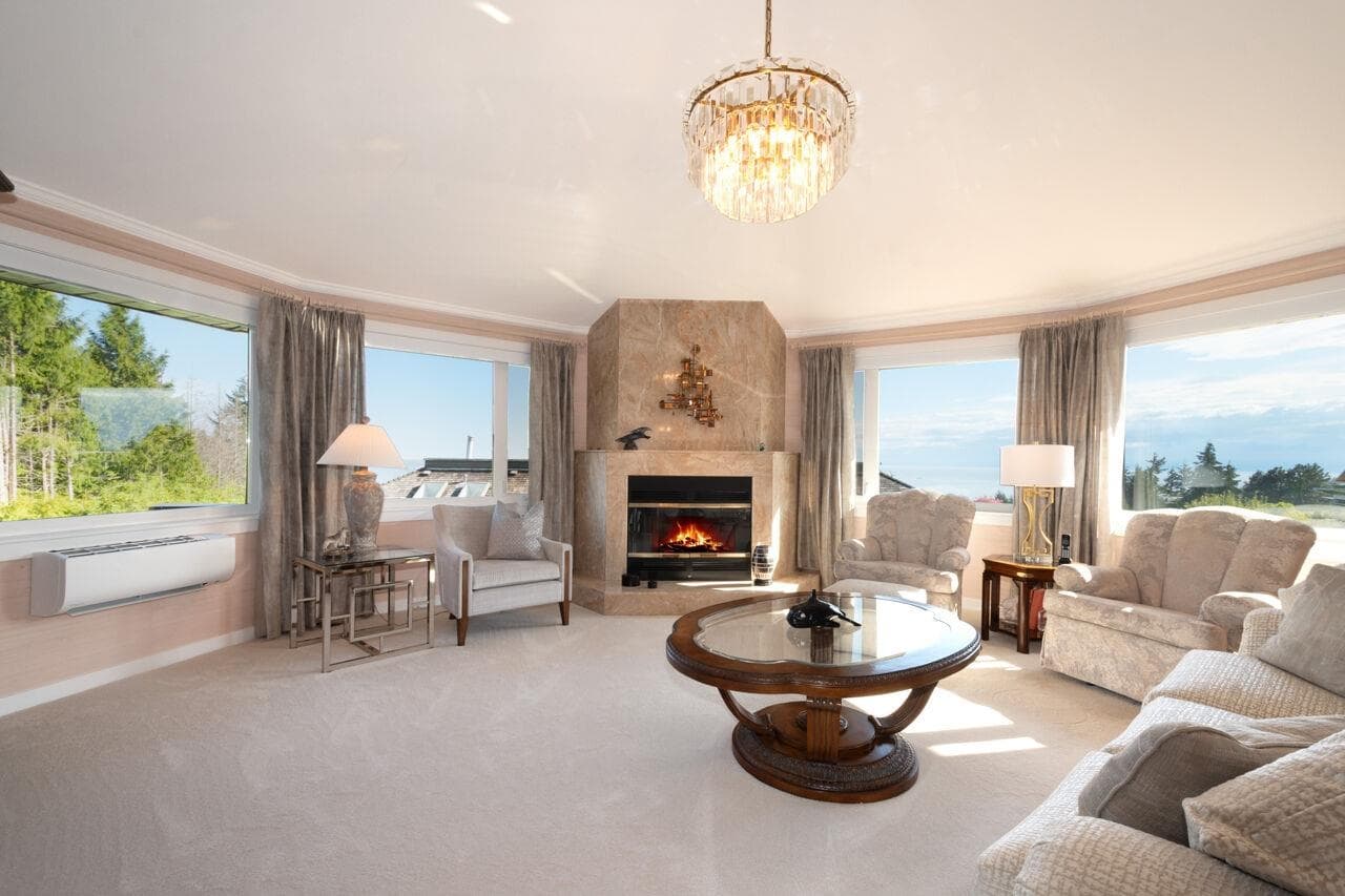 4228 Rockridge Crescent, West Vancouver, V7W 1B1 — photo 4
