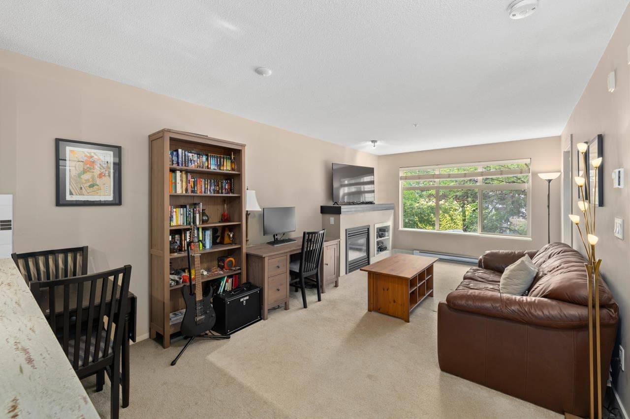 214 - 6500 194 Street, Surrey, V4N 5X4 — photo 3