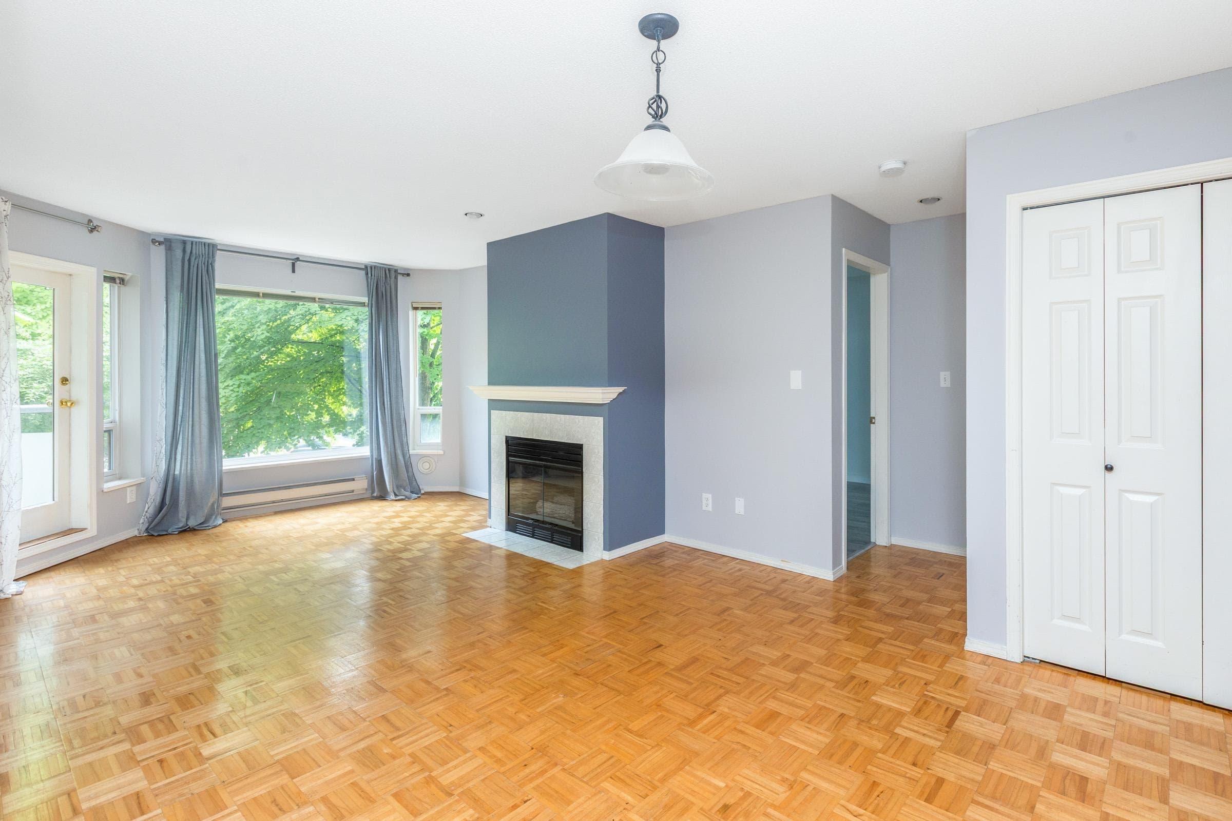 202 - 2855 152 Street, Surrey, V4P 1H2 — photo 2