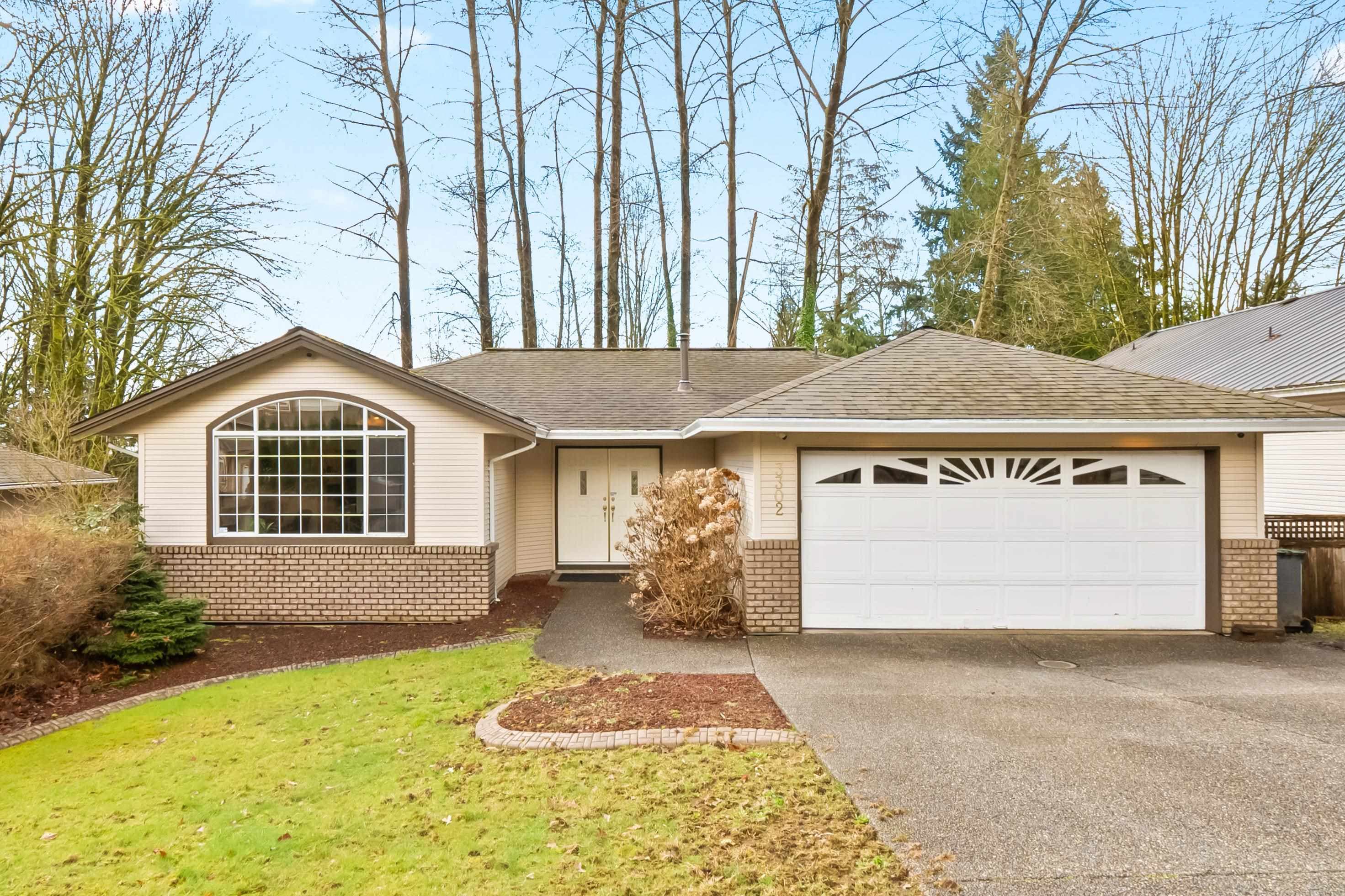 3302 Robson Drive, Coquitlam