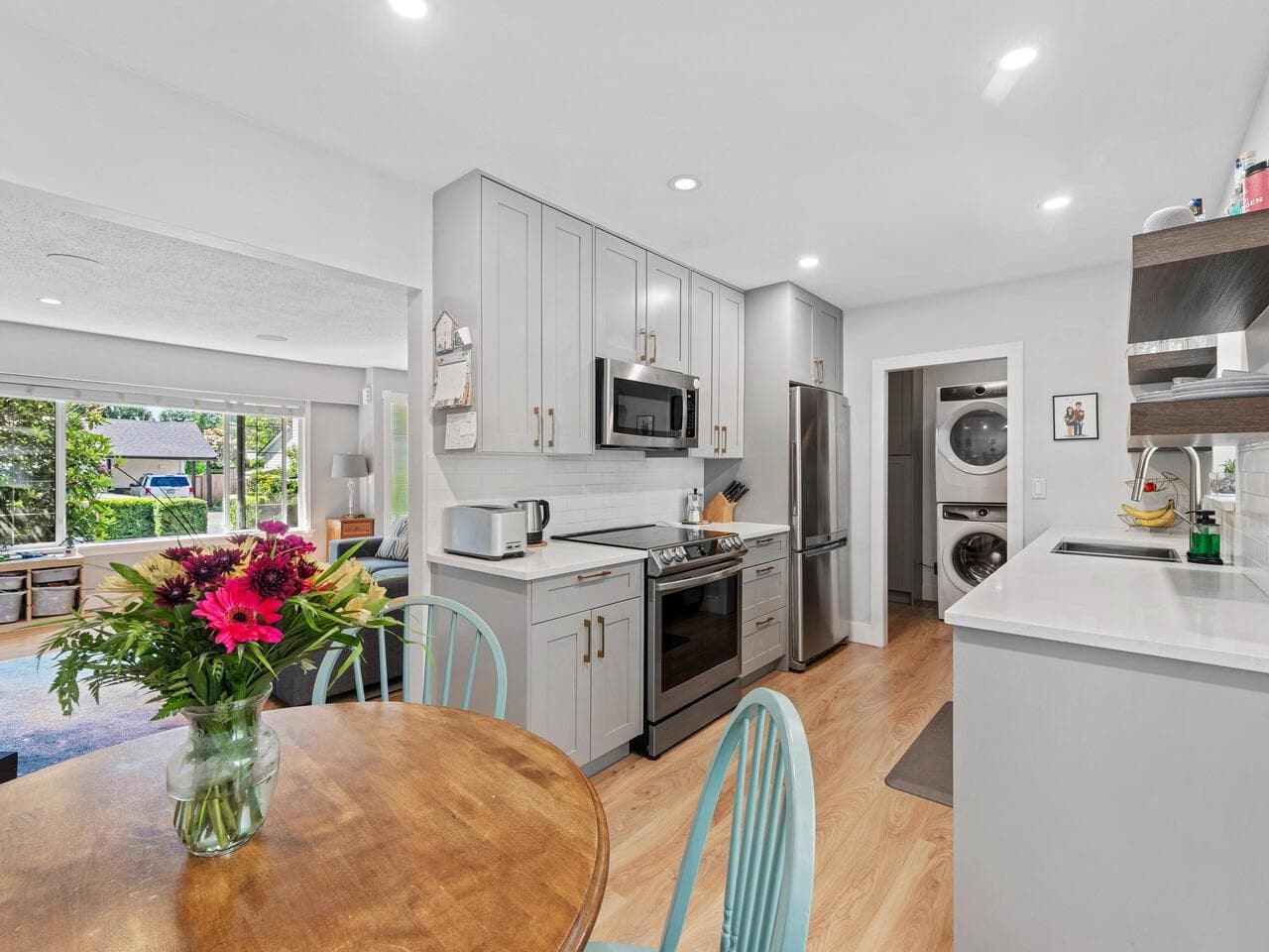 11584 212 Street, Maple Ridge, V2X 4Z5 — photo 3