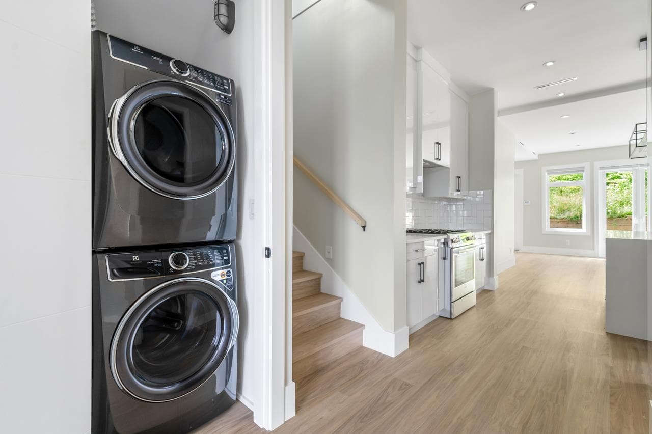 1 - 4096 Nithsdale Street, Burnaby, V5G 1P6 — photo 5