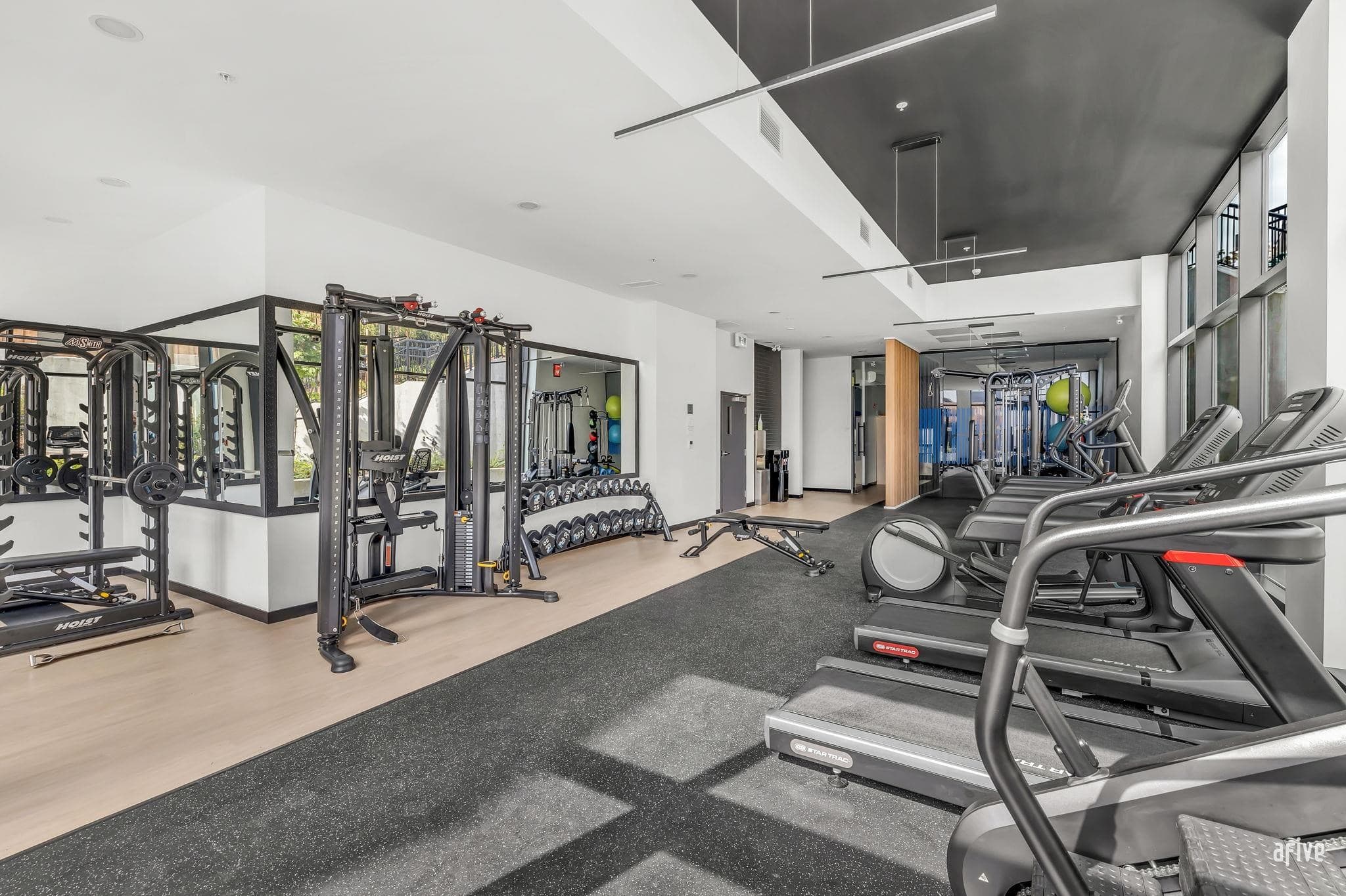 401 - 6585 195a Street, Surrey, V4N 6B5 — photo 4