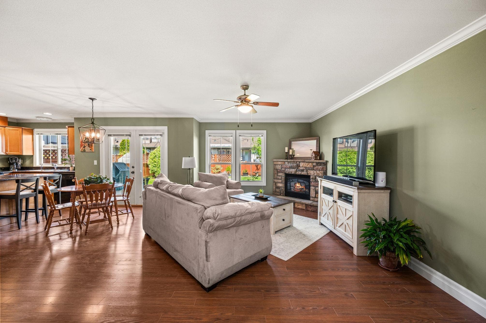 8 - 44523 Mclaren Drive, Chilliwack, V2R 0C2 — photo 4