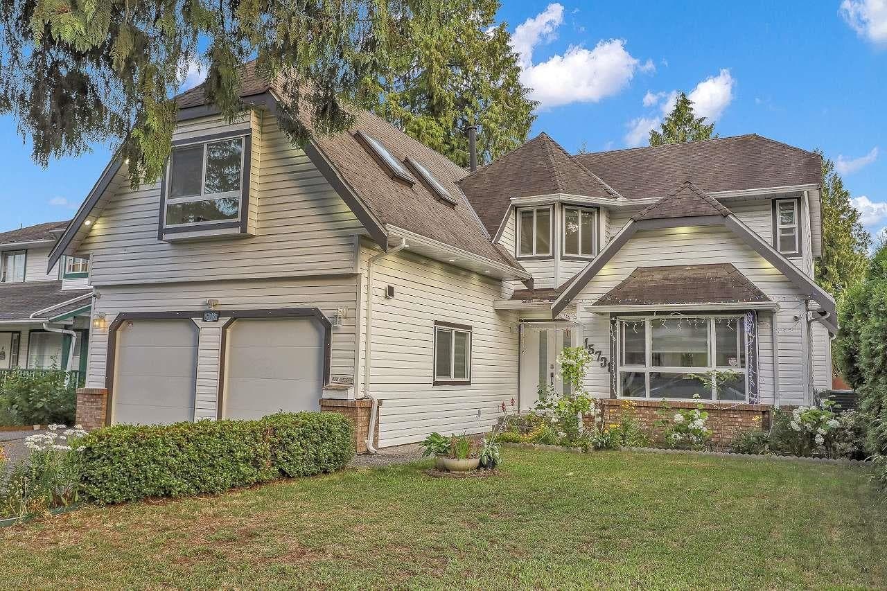 15738 97 Avenue, Surrey