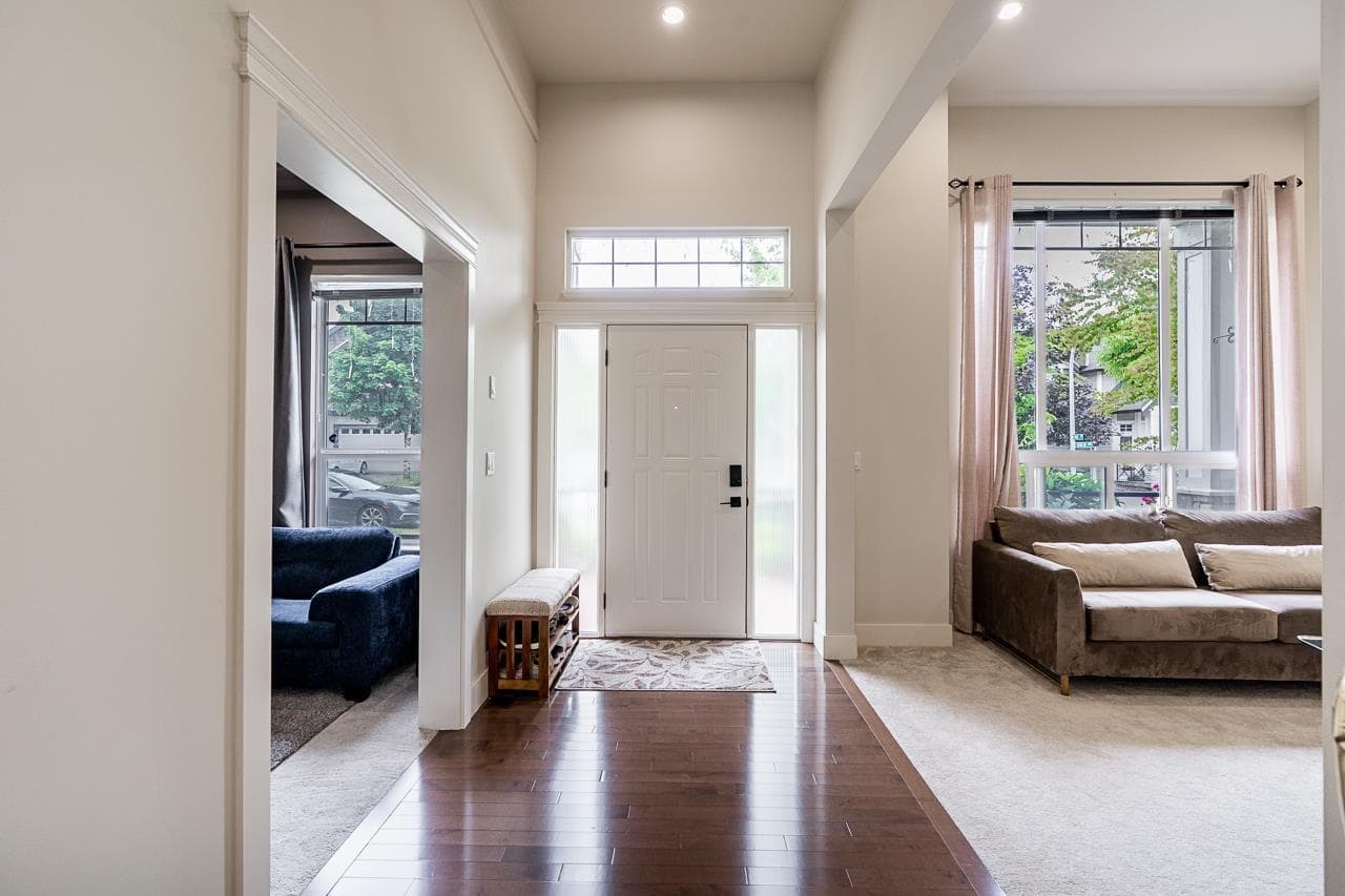 14513 59b Avenue, Surrey, V3S 7B4 — photo 4