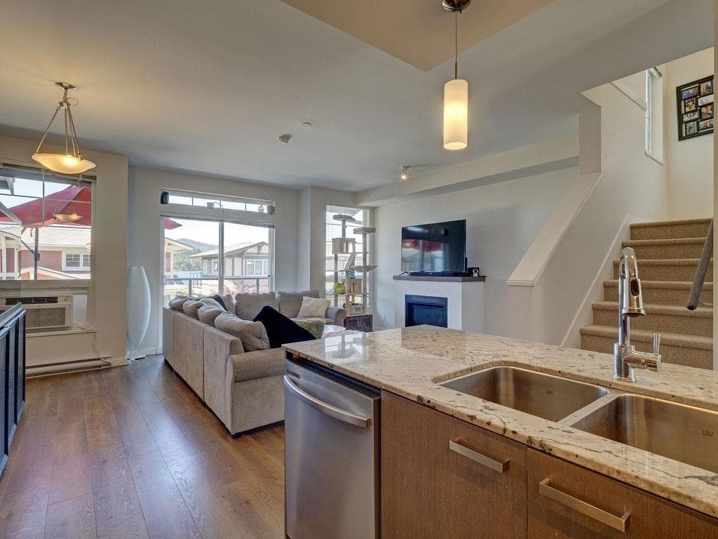 5968 Beachgate Lane, Sechelt, V7Z 0S2 — photo 5