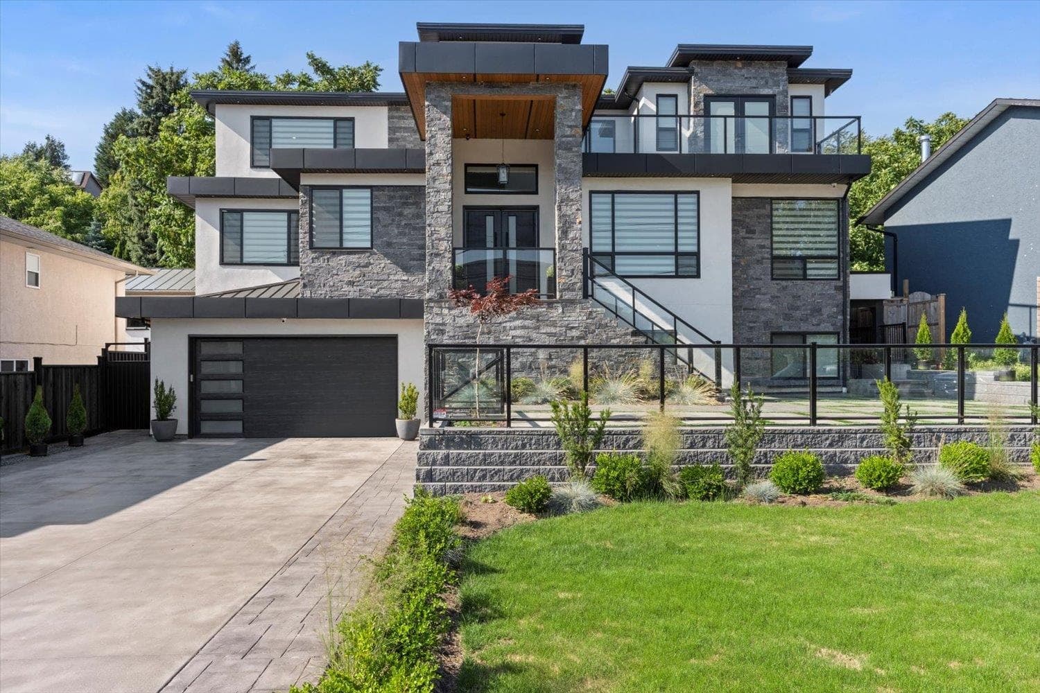 35275 Delair Road, Abbotsford, V3G 2E2 — photo 2