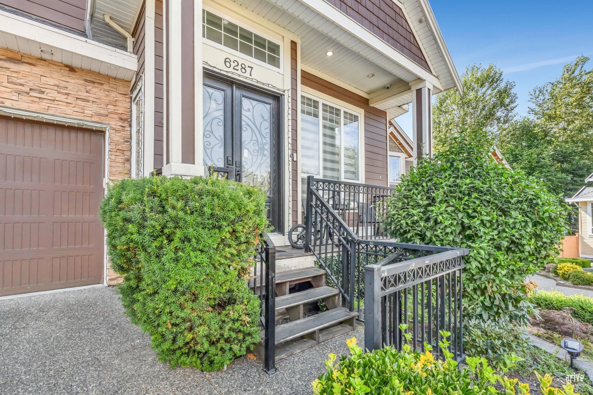 6287 148a Street, Surrey, V3W 2W9 — photo 4