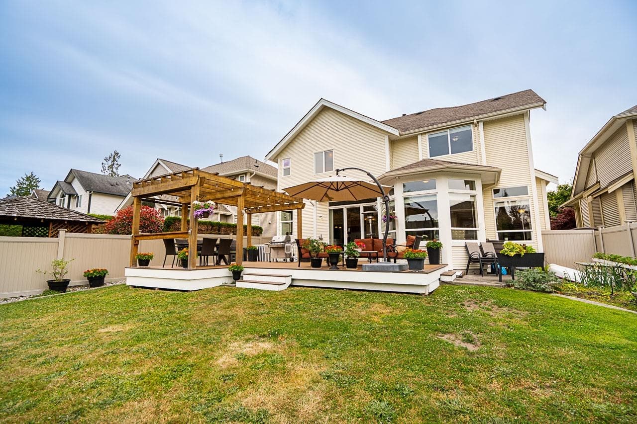 14526 58 Avenue, Surrey, V3S 0Y5 — photo 5