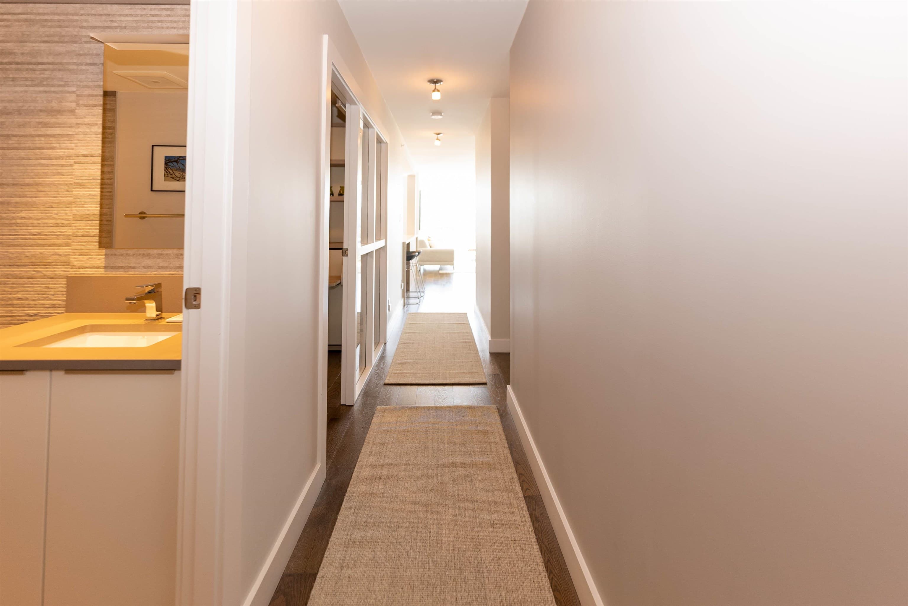 1703 - 1067 Marinaside Crescent, Vancouver, V6Z 3A4 — photo 3