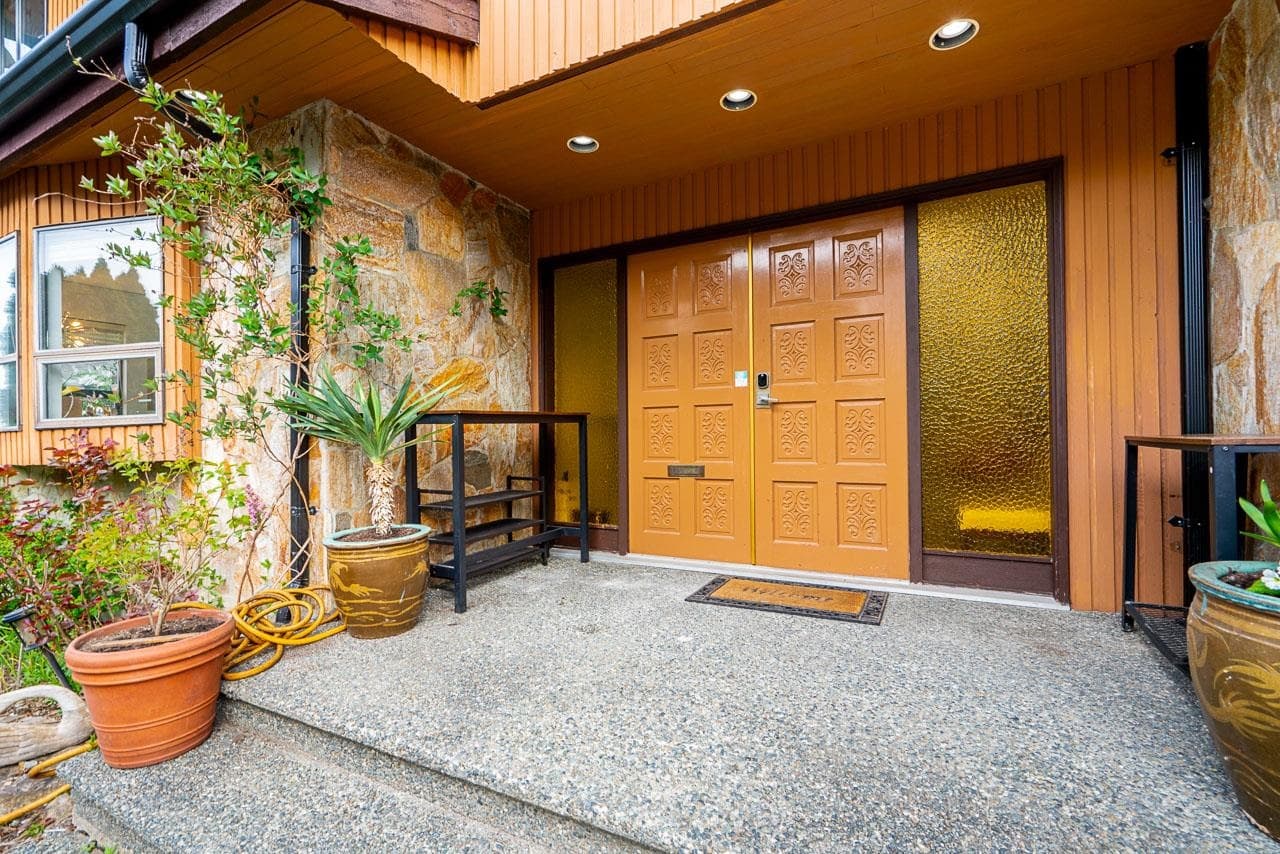 2940 Dresden Way, North Vancouver, V7H 1P6 — photo 2