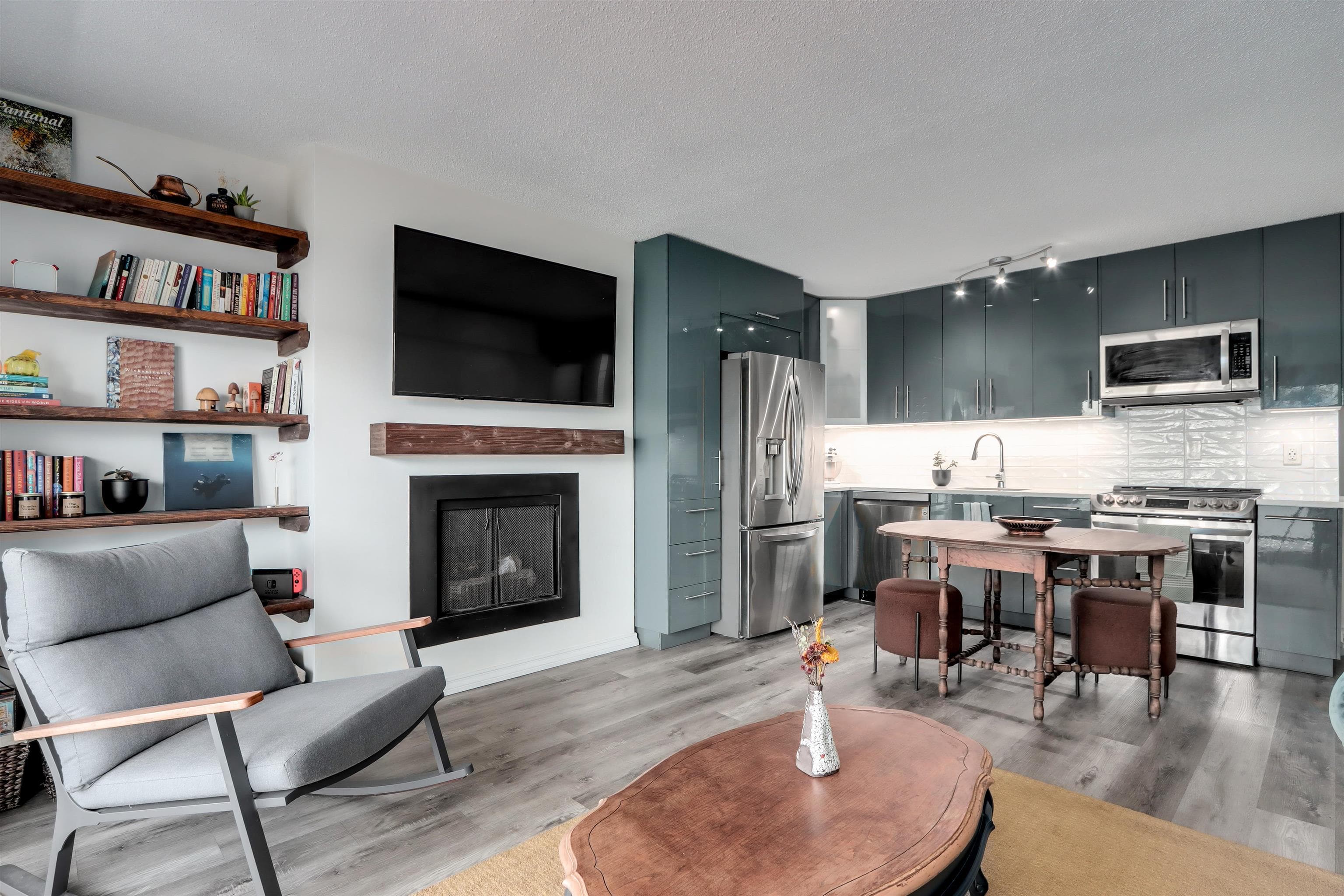 203 - 1429 William Street, Vancouver, V5L 4W8 — photo 2