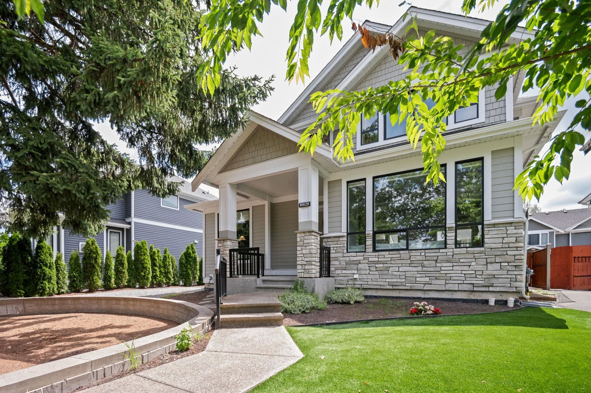 16628 104 Avenue, Surrey