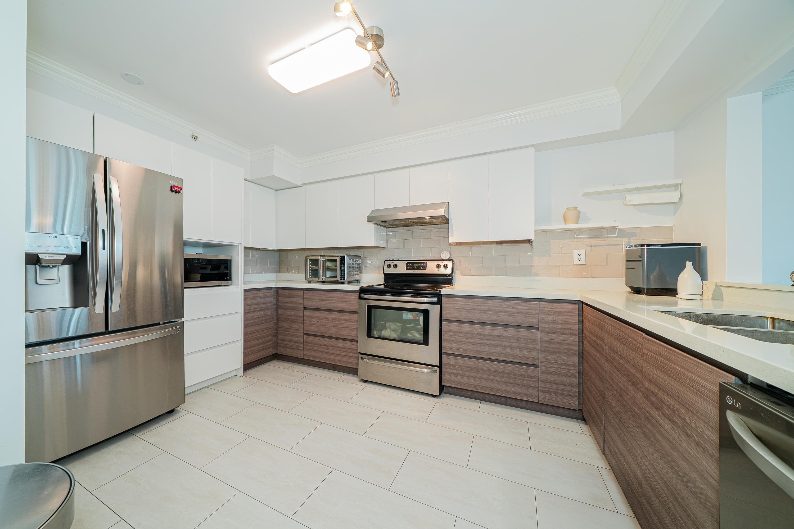 1006 - 1180 Pinetree Way, Coquitlam, V3B 7L2 — photo 3