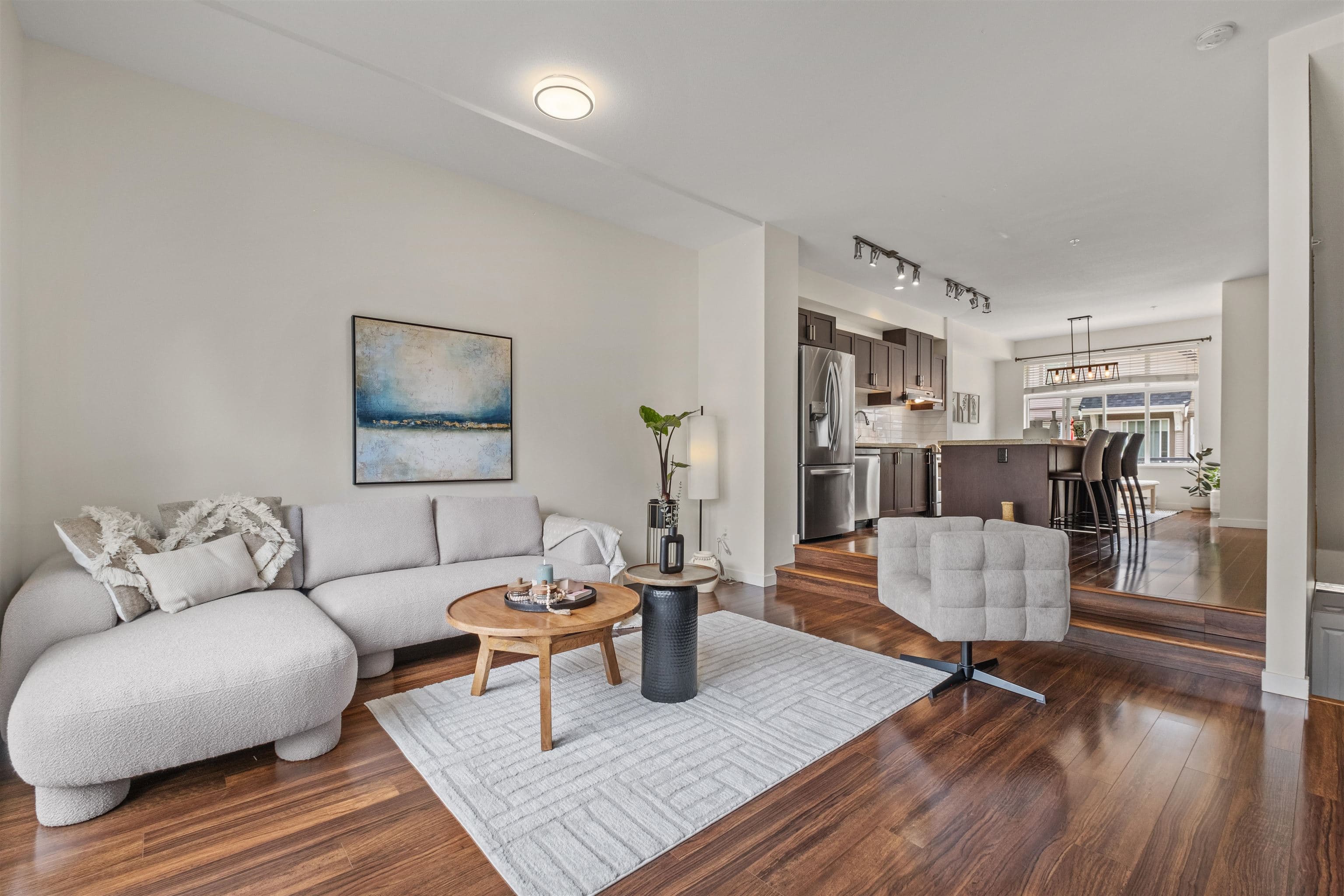 713 Premier Street, North Vancouver, V7J 0A5 — photo 3