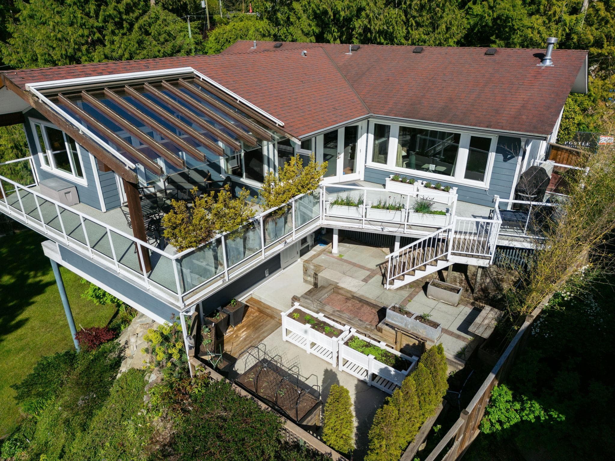 5755 Telegraph Trail, West Vancouver, V7W 1R3 — photo 3