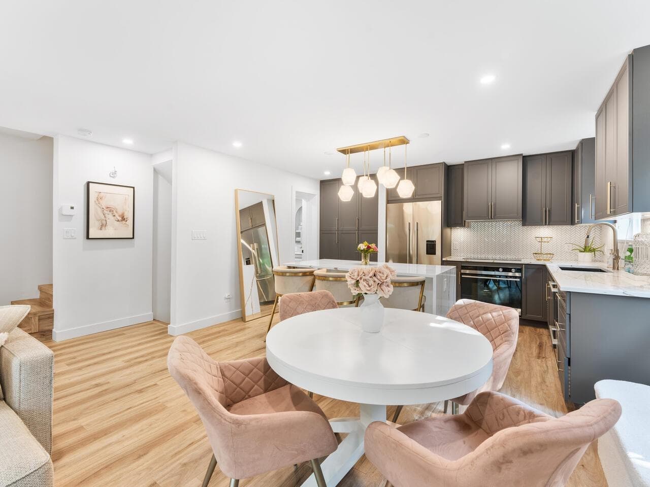 6 - 848 W 16th Street, North Vancouver, V7P 1R3 — photo 3