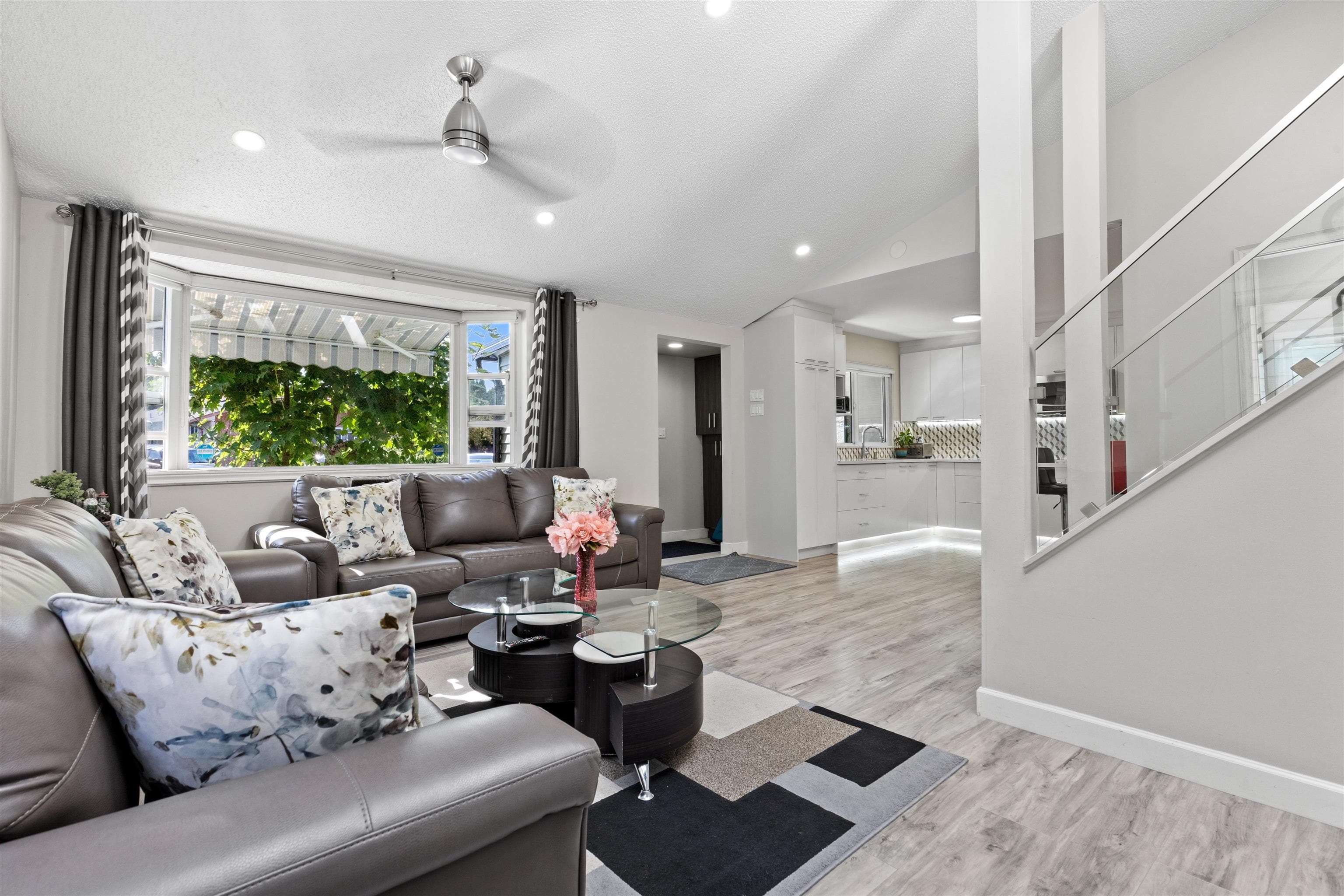 7294 129b Street, Surrey, V3W 6Z8 — photo 2