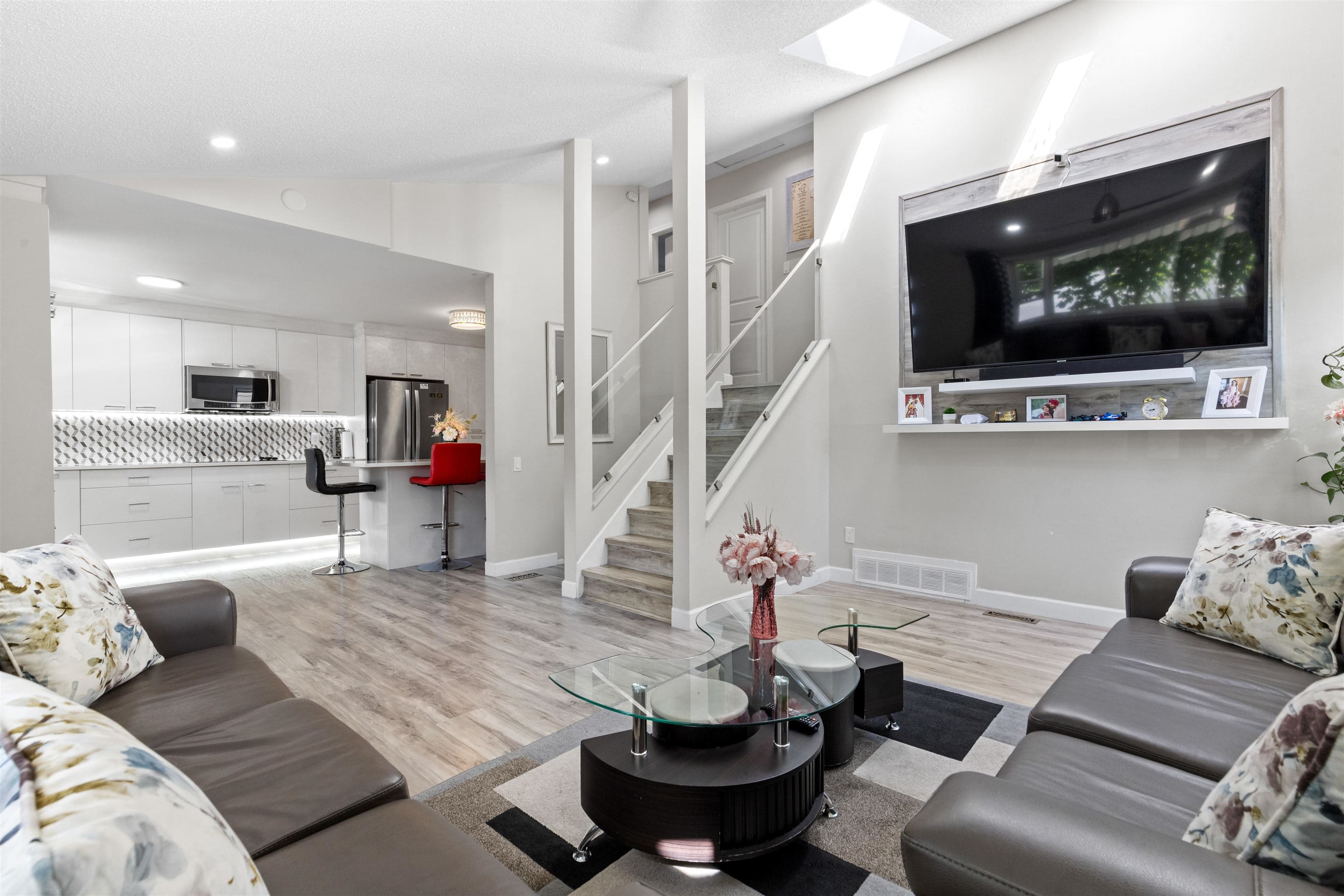 7294 129b Street, Surrey, V3W 6Z8 — photo 3