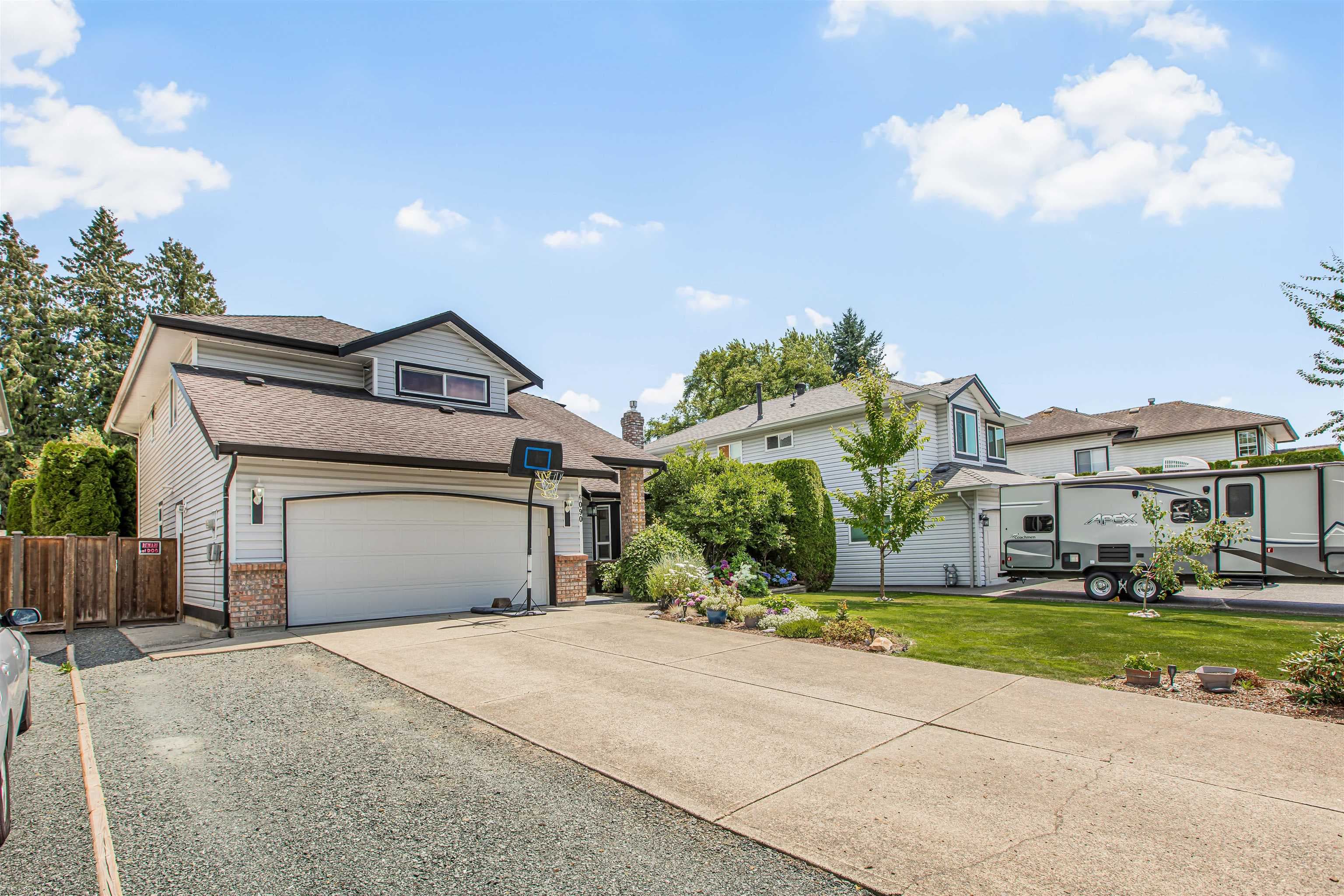 6090 187a Street, Surrey, V3S 7R6 — photo 2