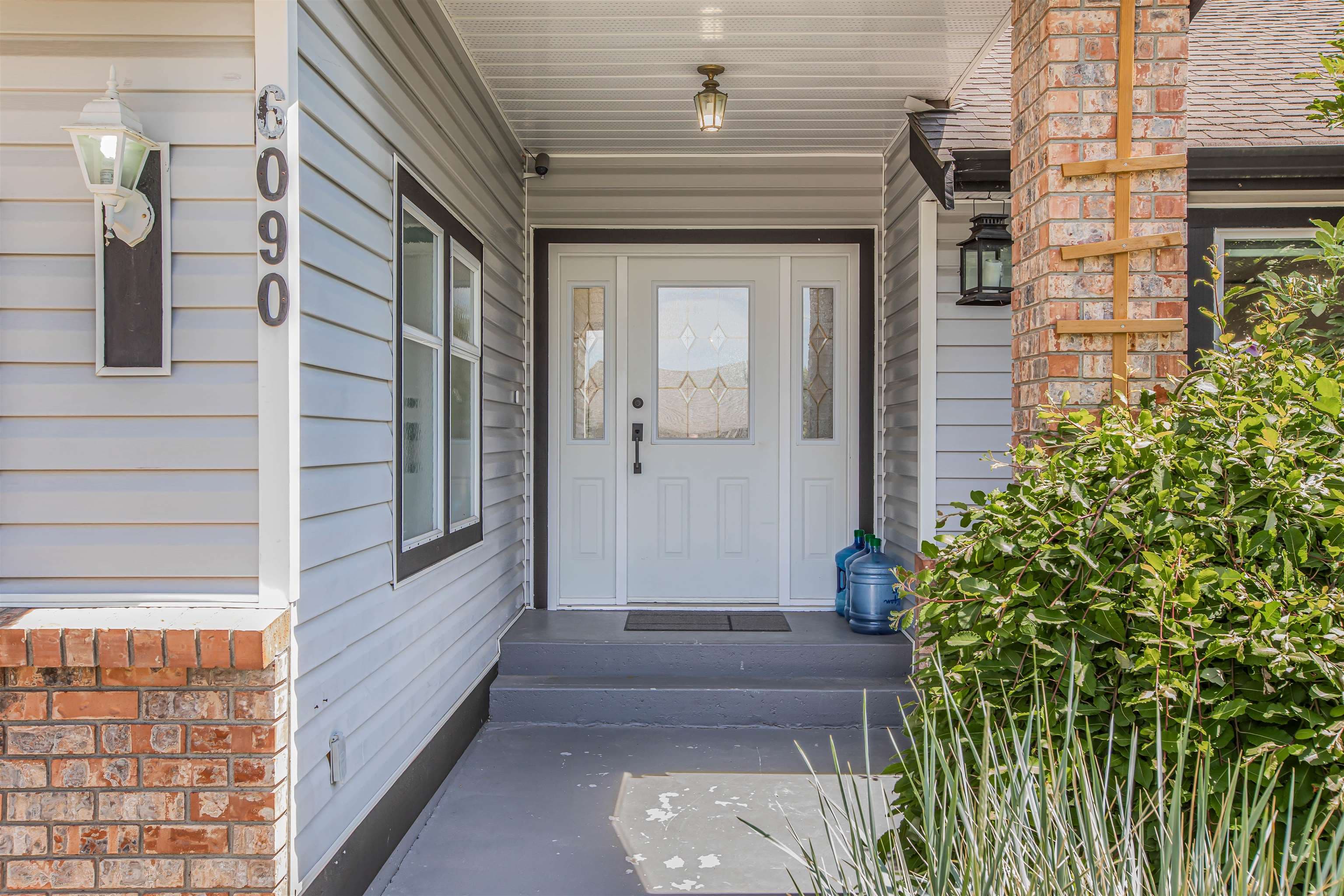 6090 187a Street, Surrey, V3S 7R6 — photo 3