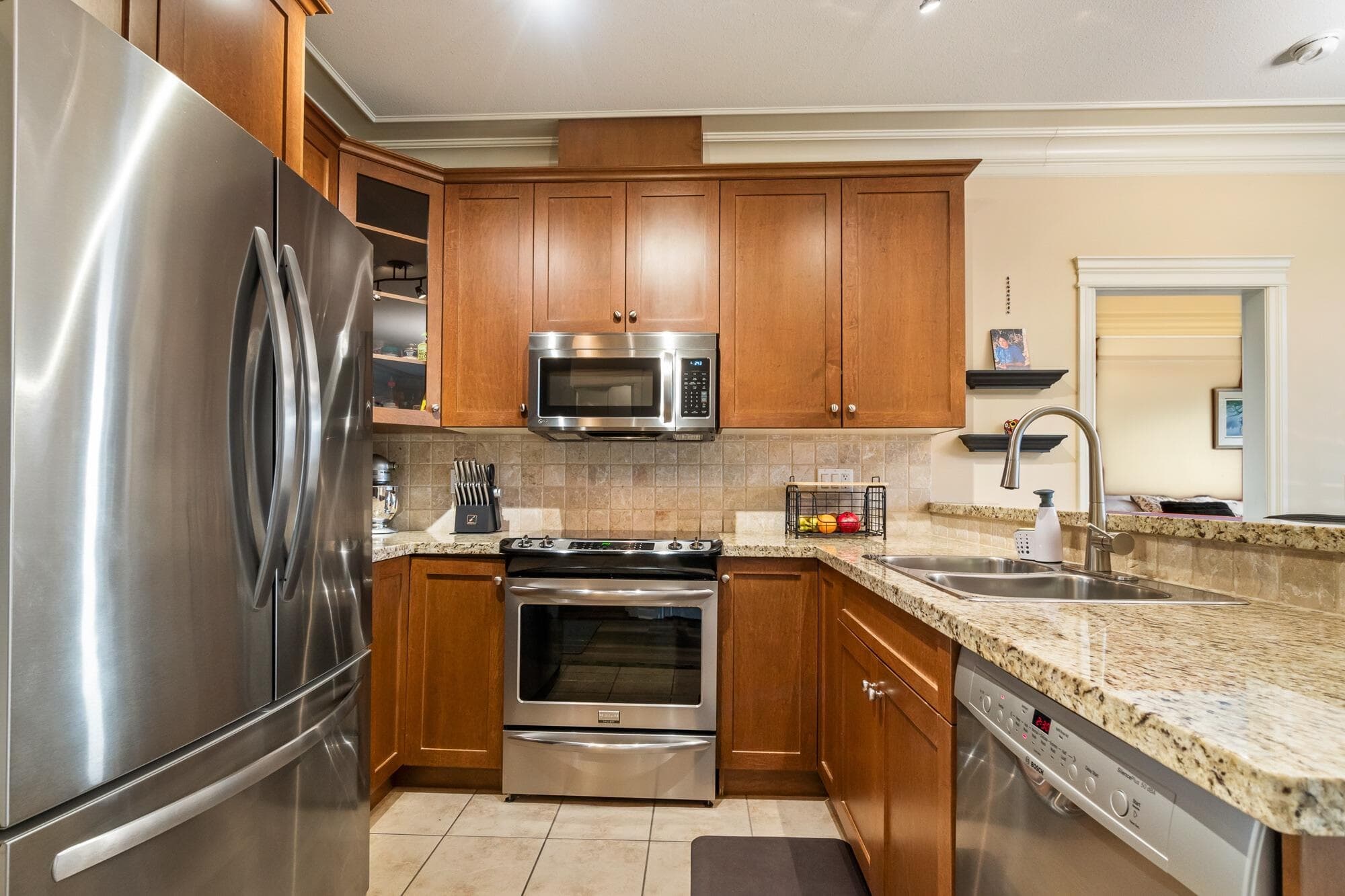 222 - 32729 Garibaldi Drive, Abbotsford, V2T 0A6 — photo 2
