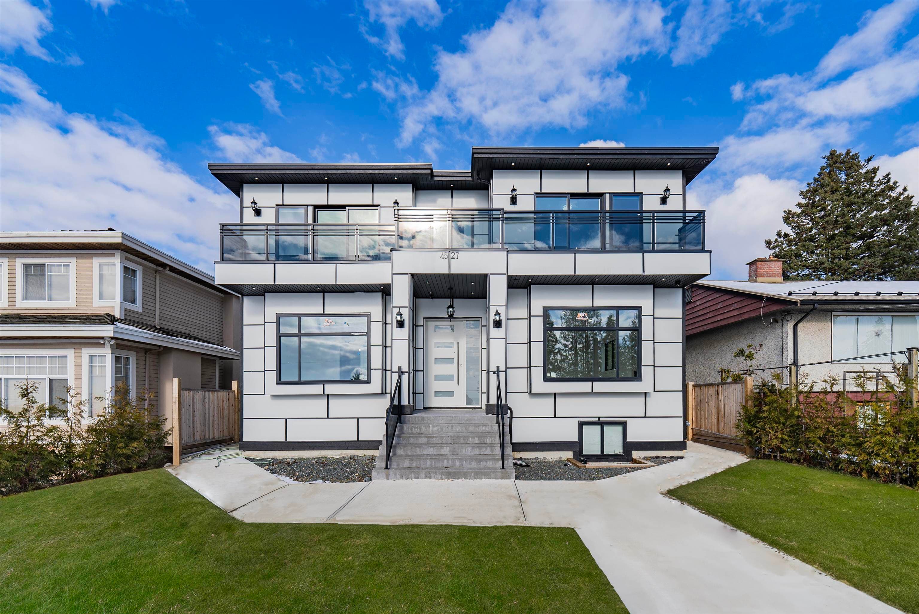 4527 Clinton Street, Burnaby