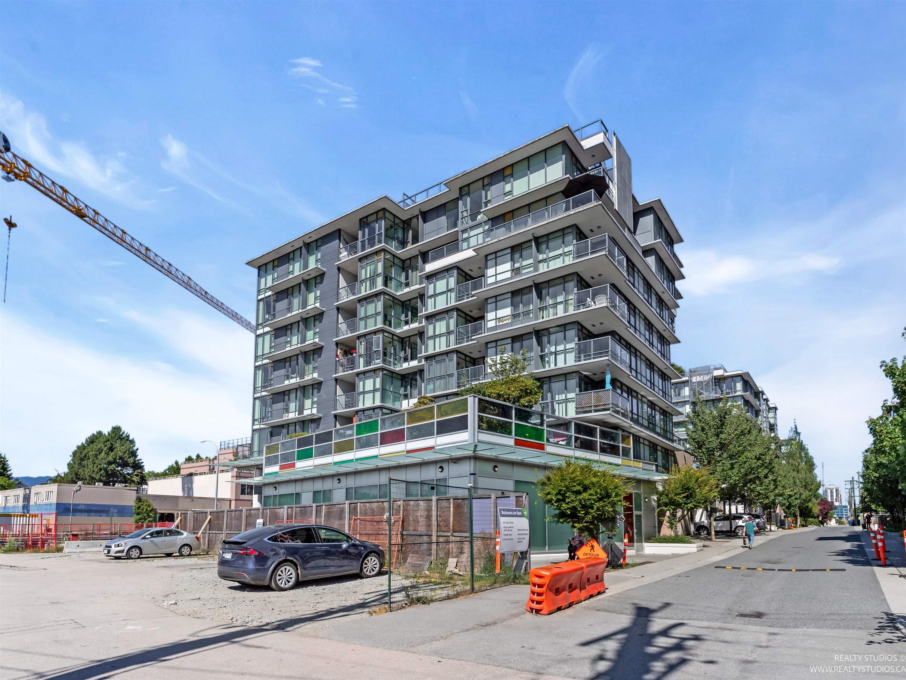 768 - 2080 W Broadway, Vancouver, V6J 1Z4 — photo 1