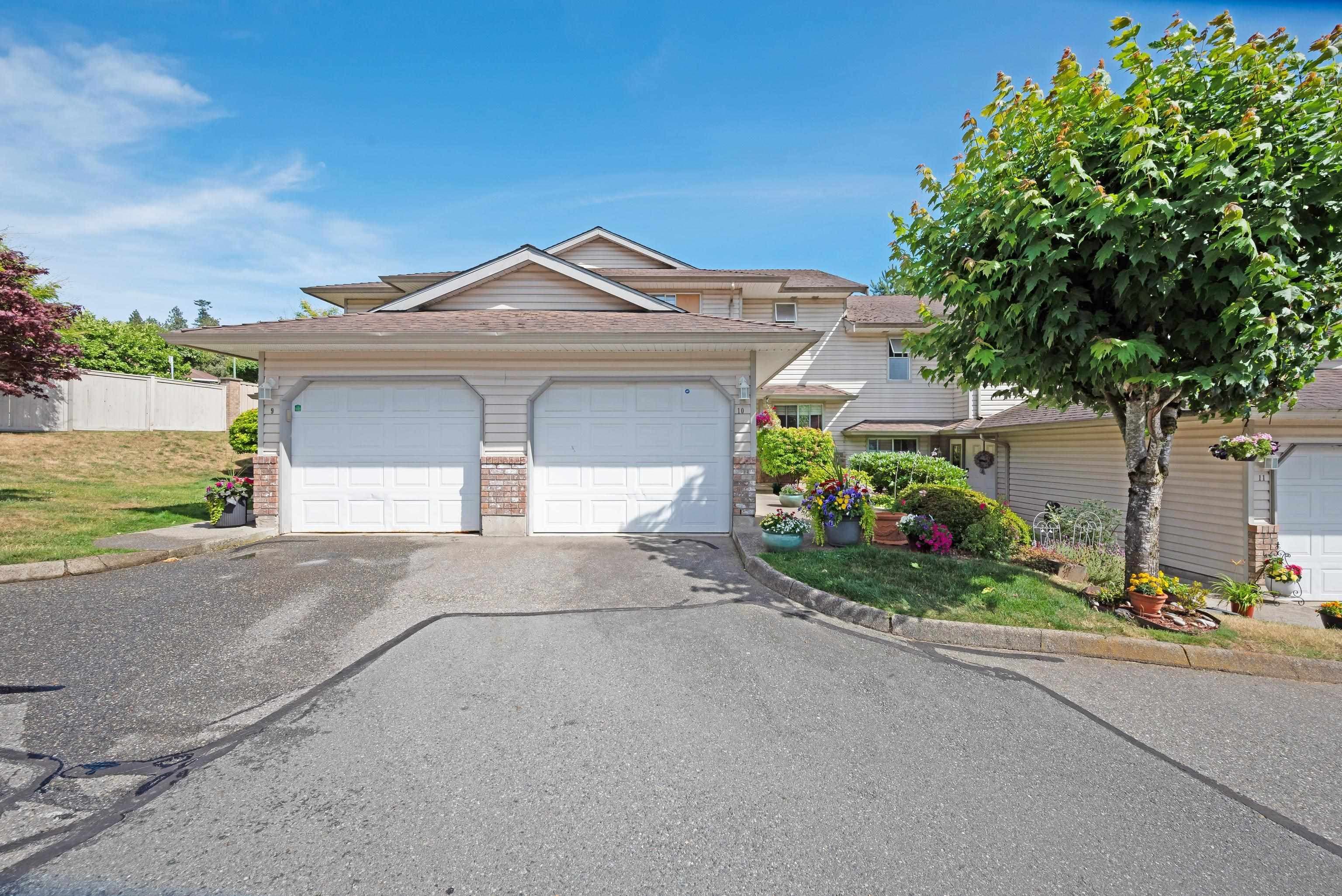10 - 2023 Winfield Drive, Abbotsford, V3G 1K5 — photo 2