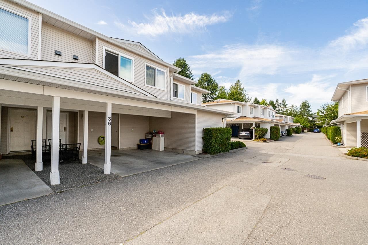 36 - 10051 155 Street, Surrey, V3R 0S1 — photo 3