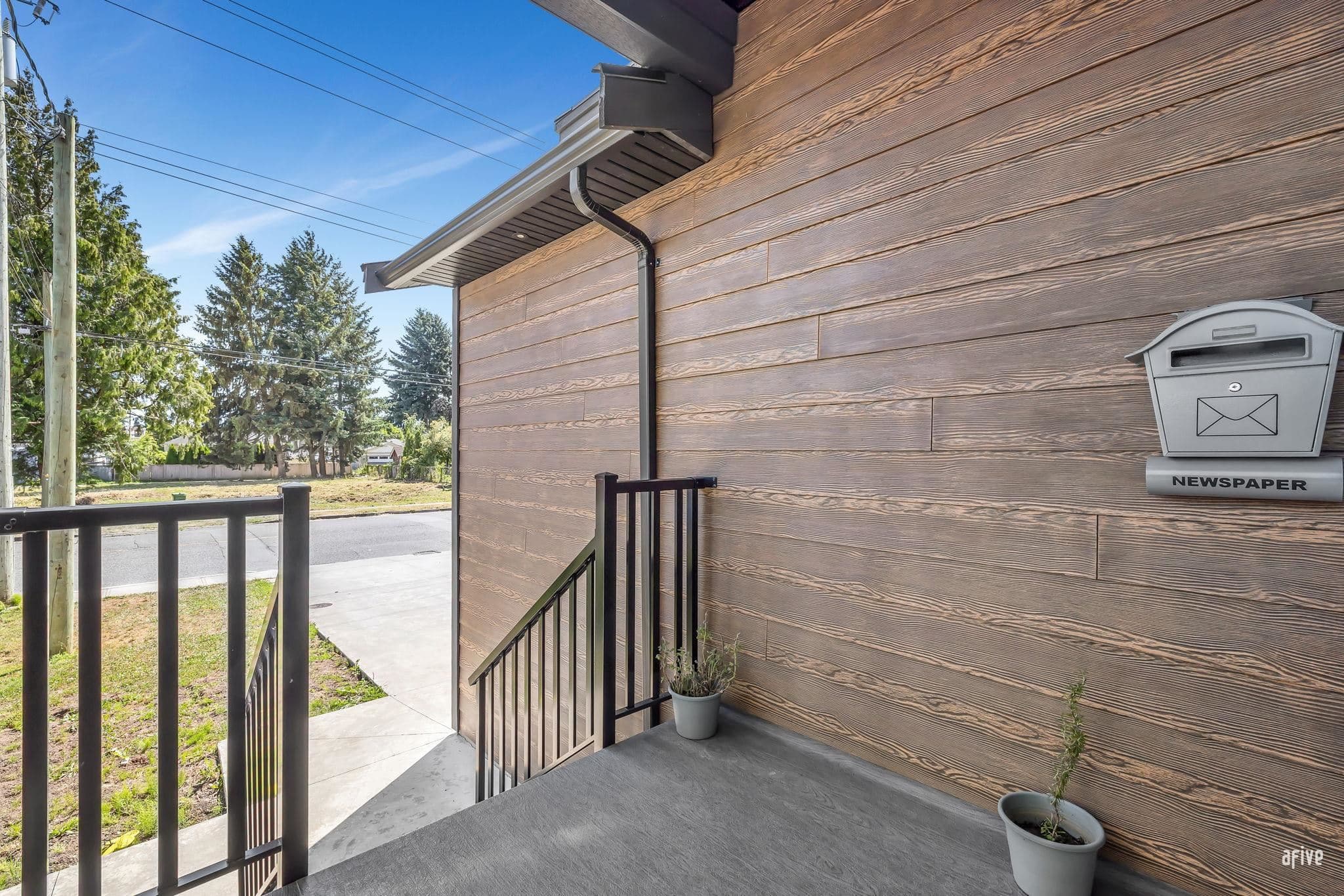 B - 45801 Reece Avenue, Chilliwack, V2P 2Z4 — photo 4