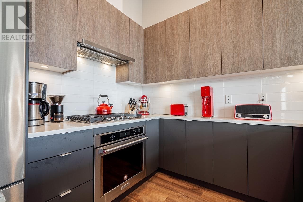 610 - 621 Regan Avenue, Coquitlam, V3J 0K1 — photo 5
