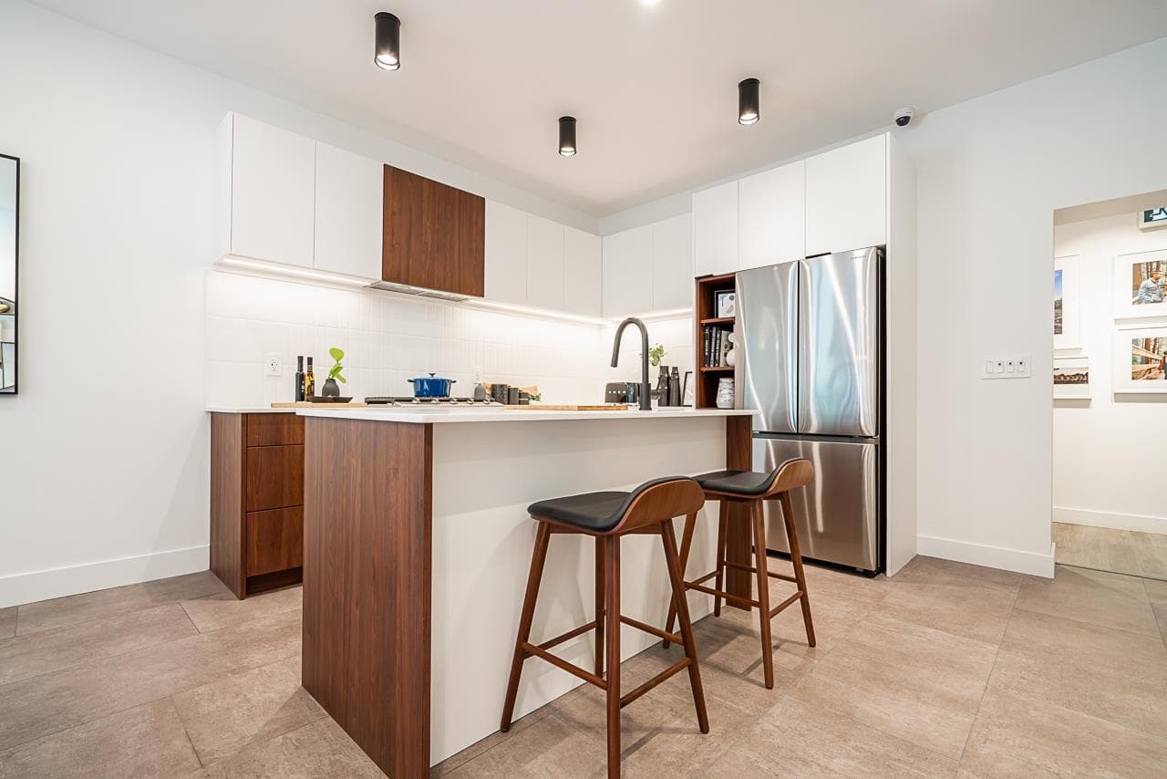 106 - 623 Kemsley Avenue, Coquitlam, V3J 3Z4 — photo 3
