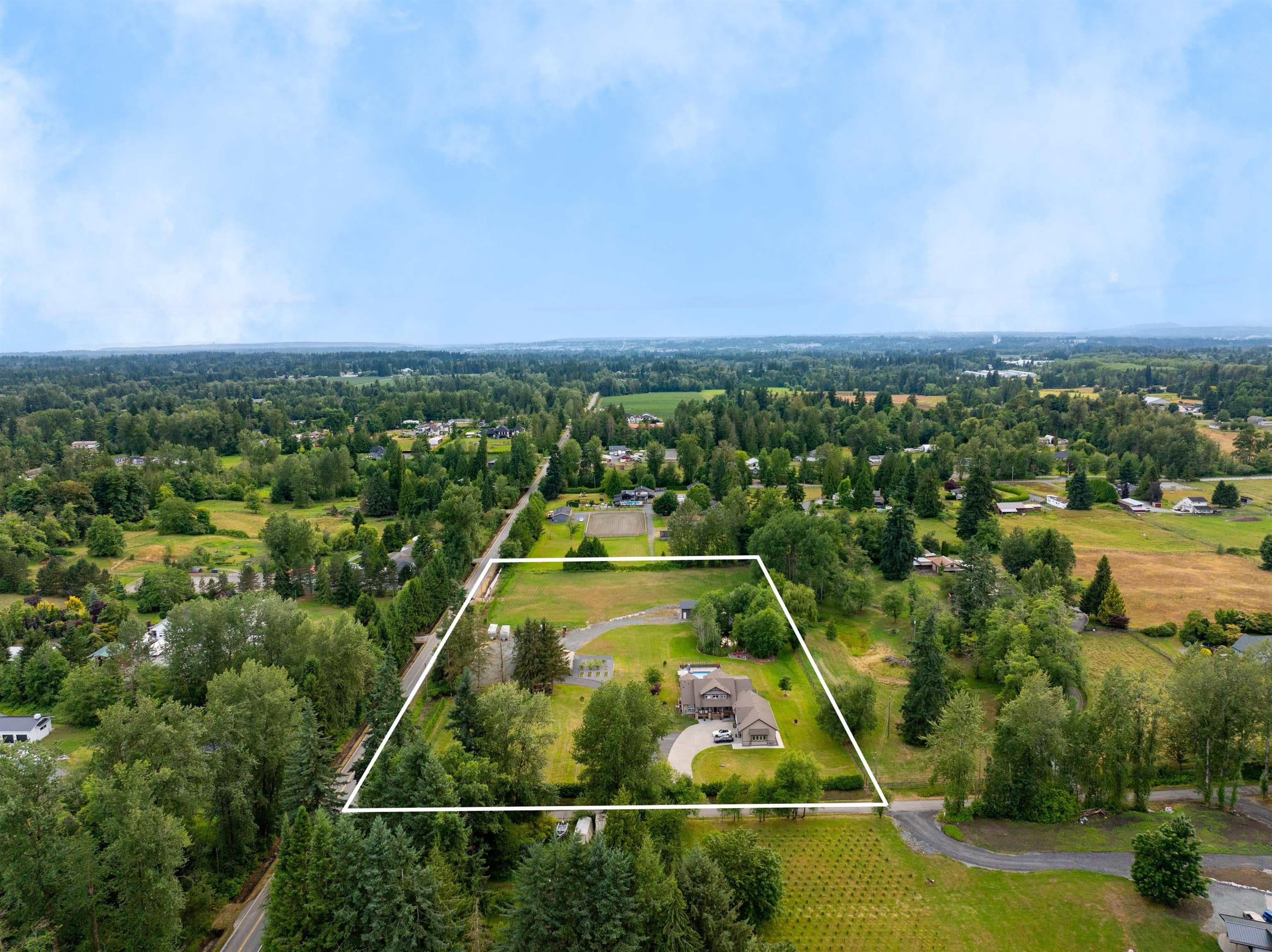 6453 260 Street, Langley
