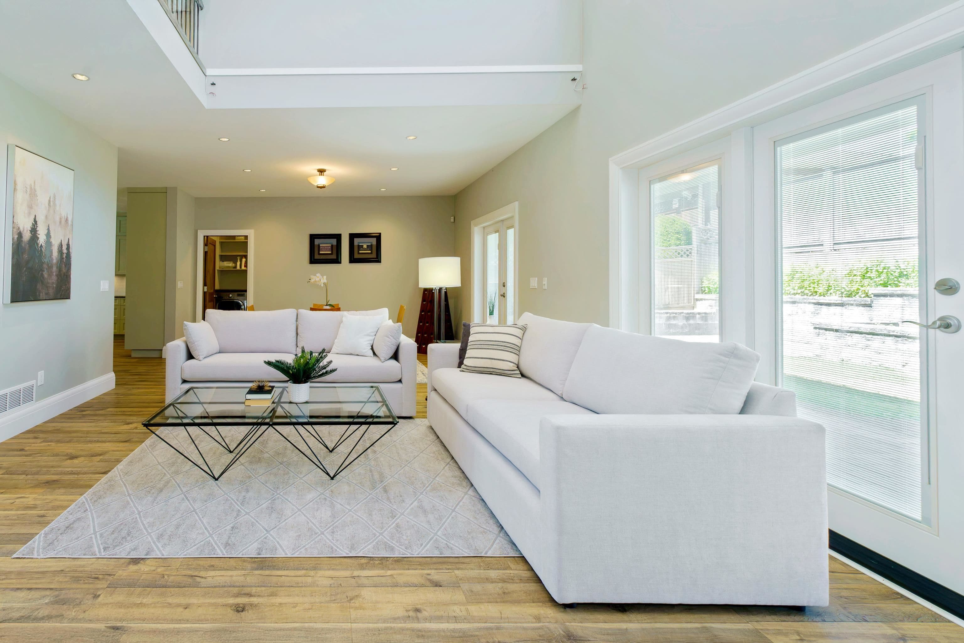 1055 Charland Avenue, Coquitlam, V3K 3K8 — photo 3