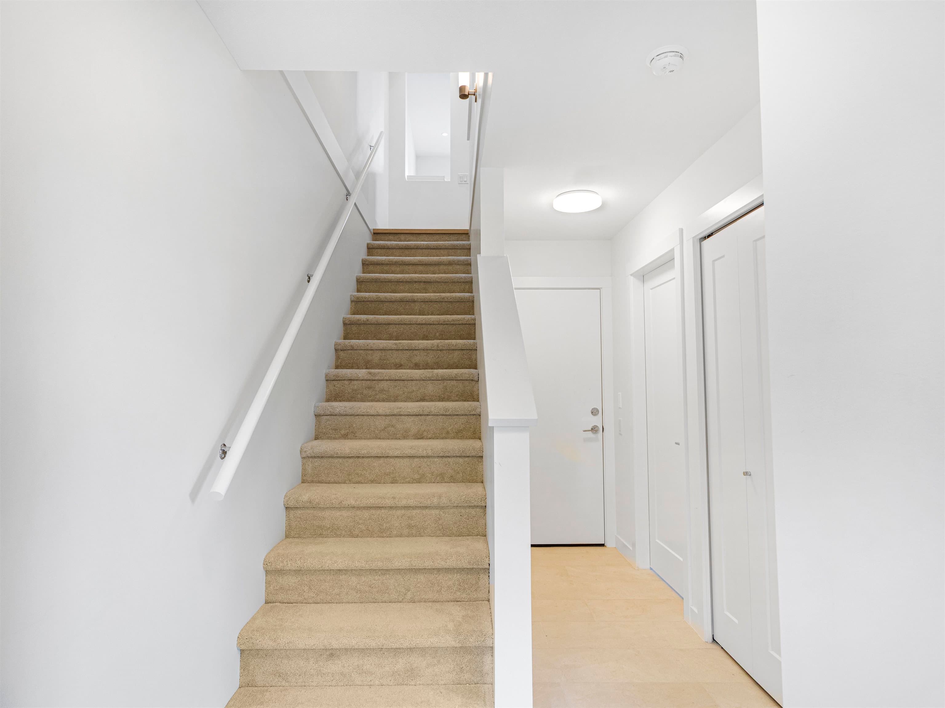 168 - 14150 58a Avenue, Surrey, V3X 0L1 — photo 3