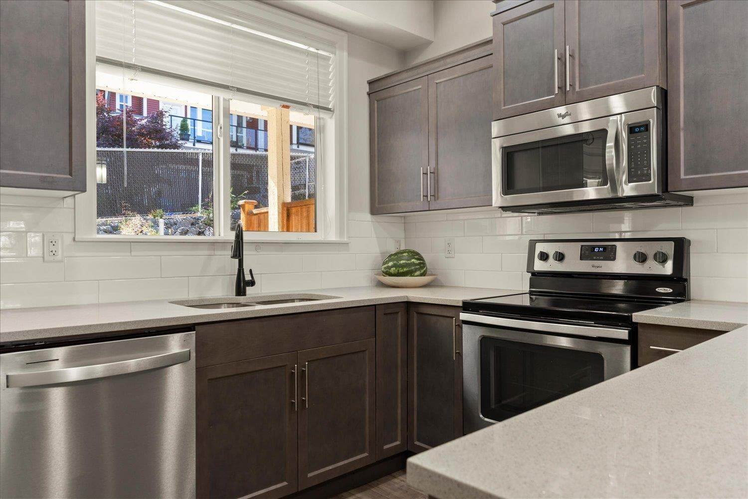62 - 6026 Lindeman Street, Chilliwack, V2R 0W1 — photo 4