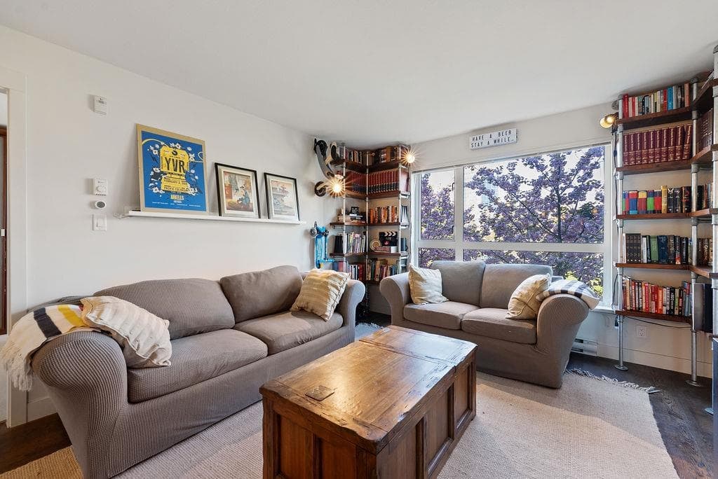 213 - 7058 14th Avenue, Burnaby, V3N 0E6 — photo 2