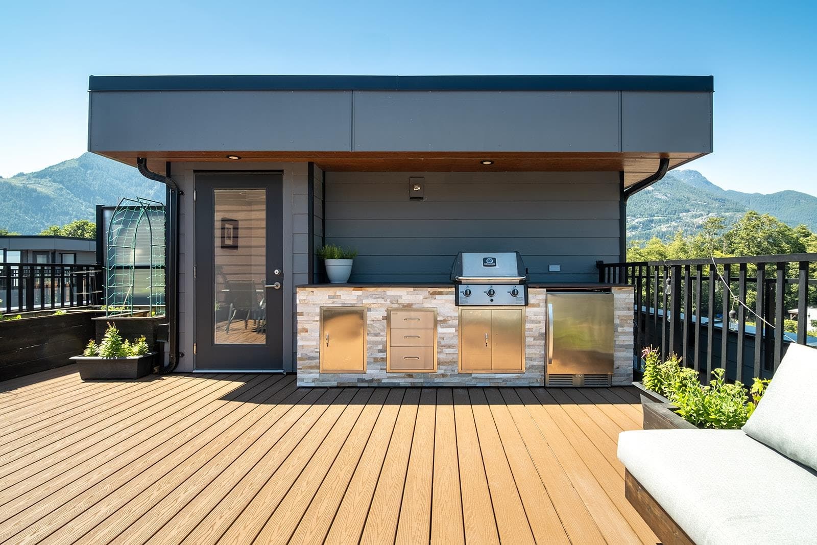 213 - 37842 Third Avenue, Squamish, V8B 1B9 — photo 5