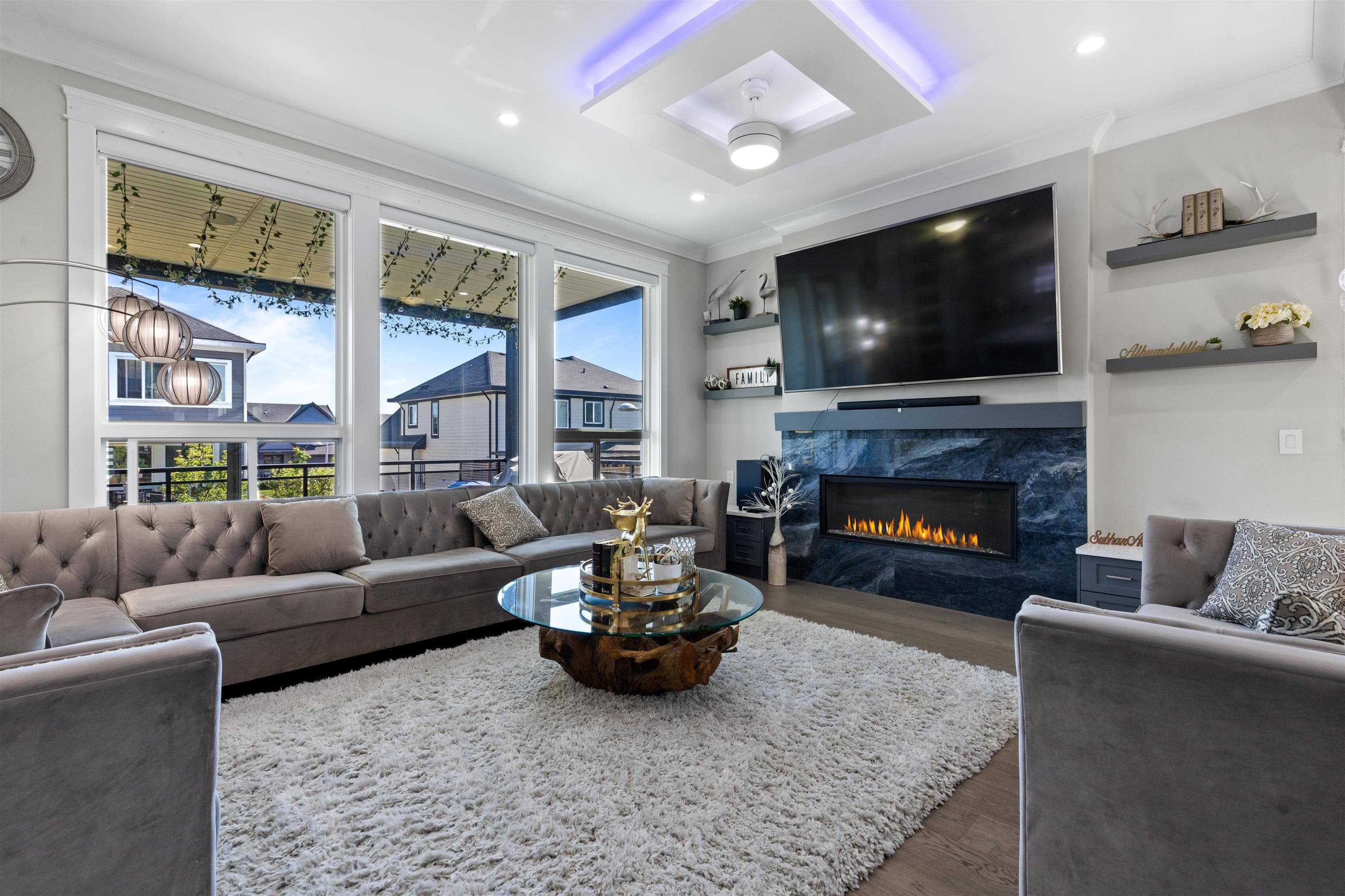 18616 56b Avenue, Surrey, V3S 8J3 — photo 4