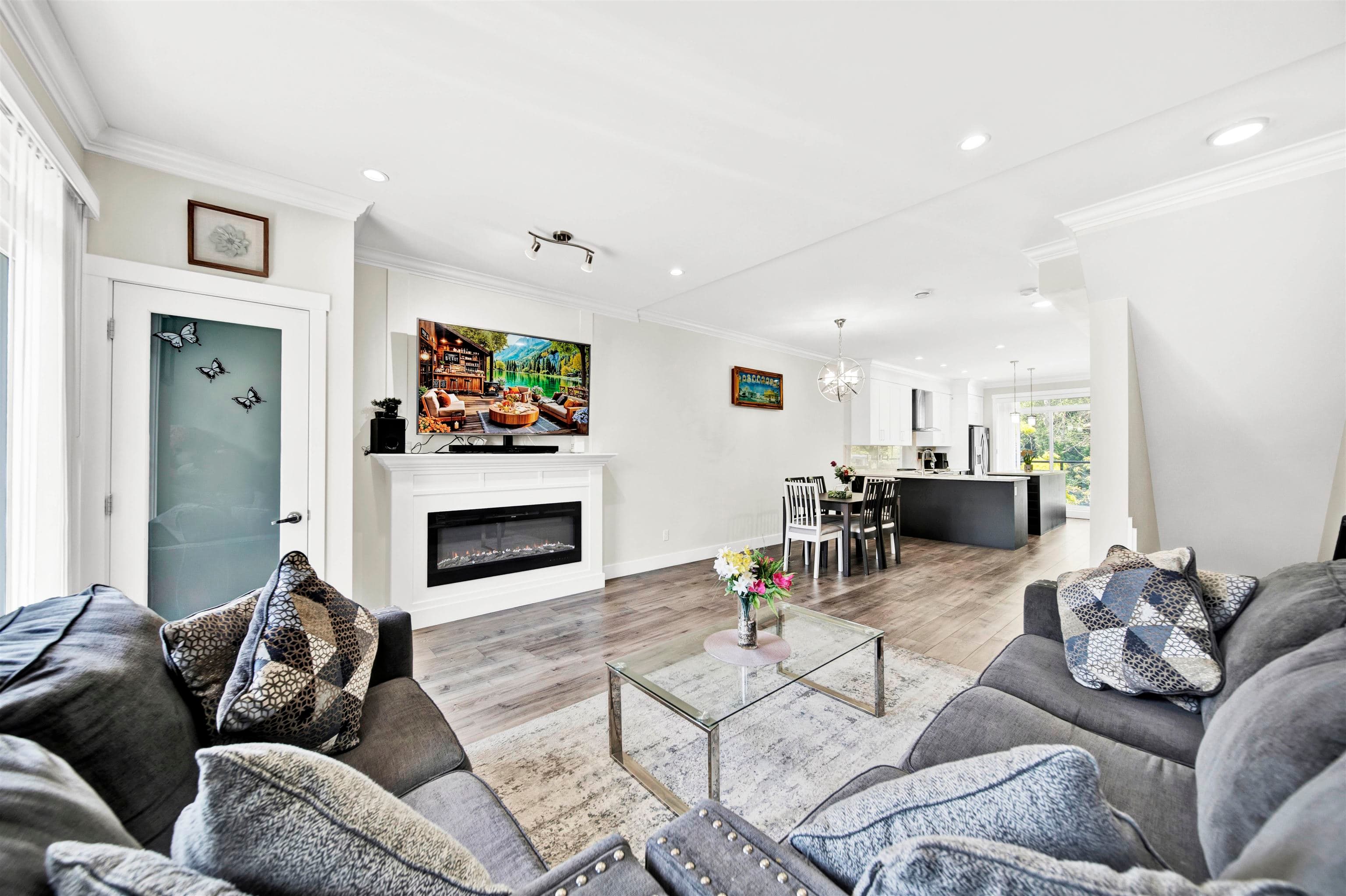 20 - 13898 64 Avenue, Surrey, V3W 1L6 — photo 1