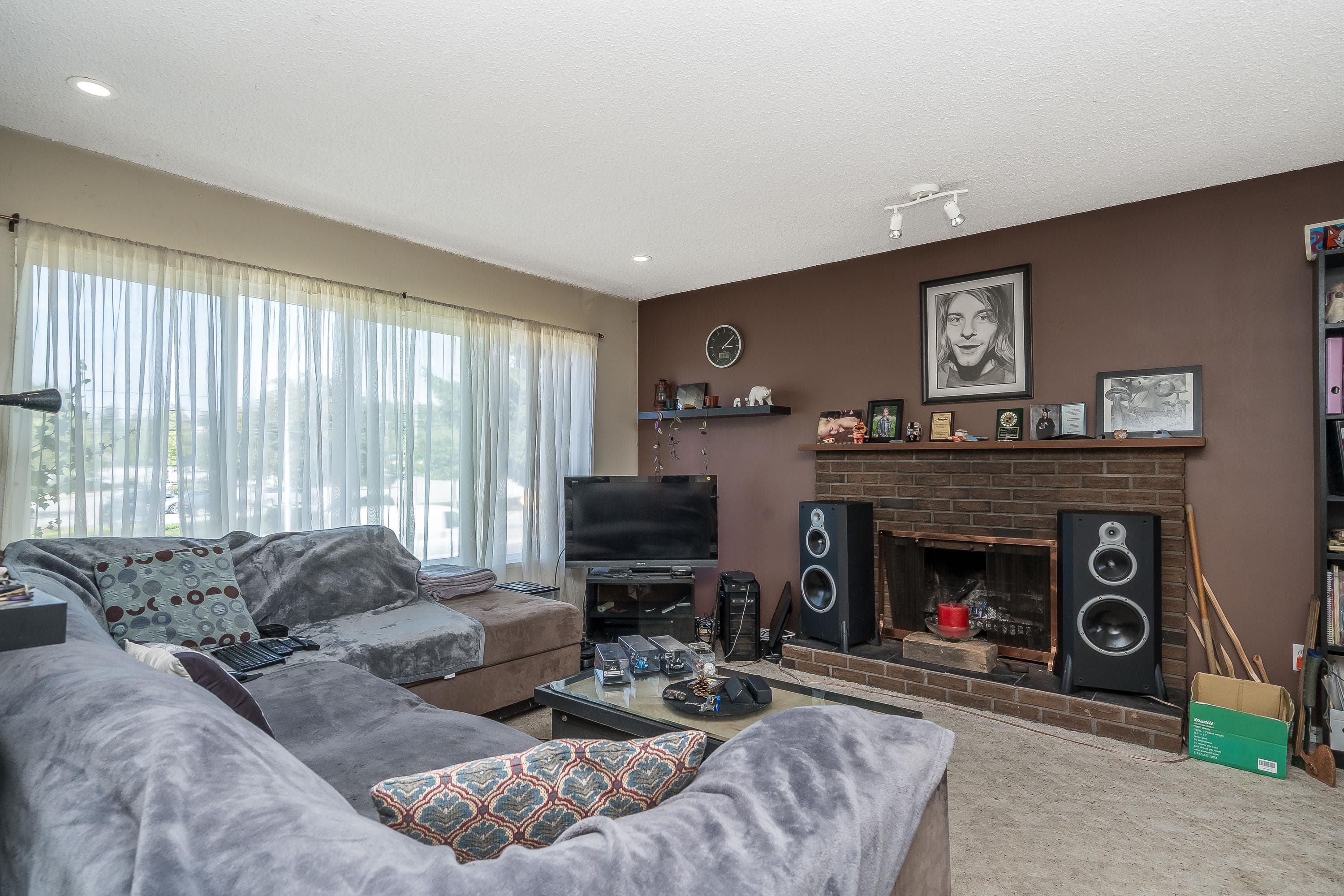 17804 60th Avenue, Surrey, V3S 1V4 — photo 3