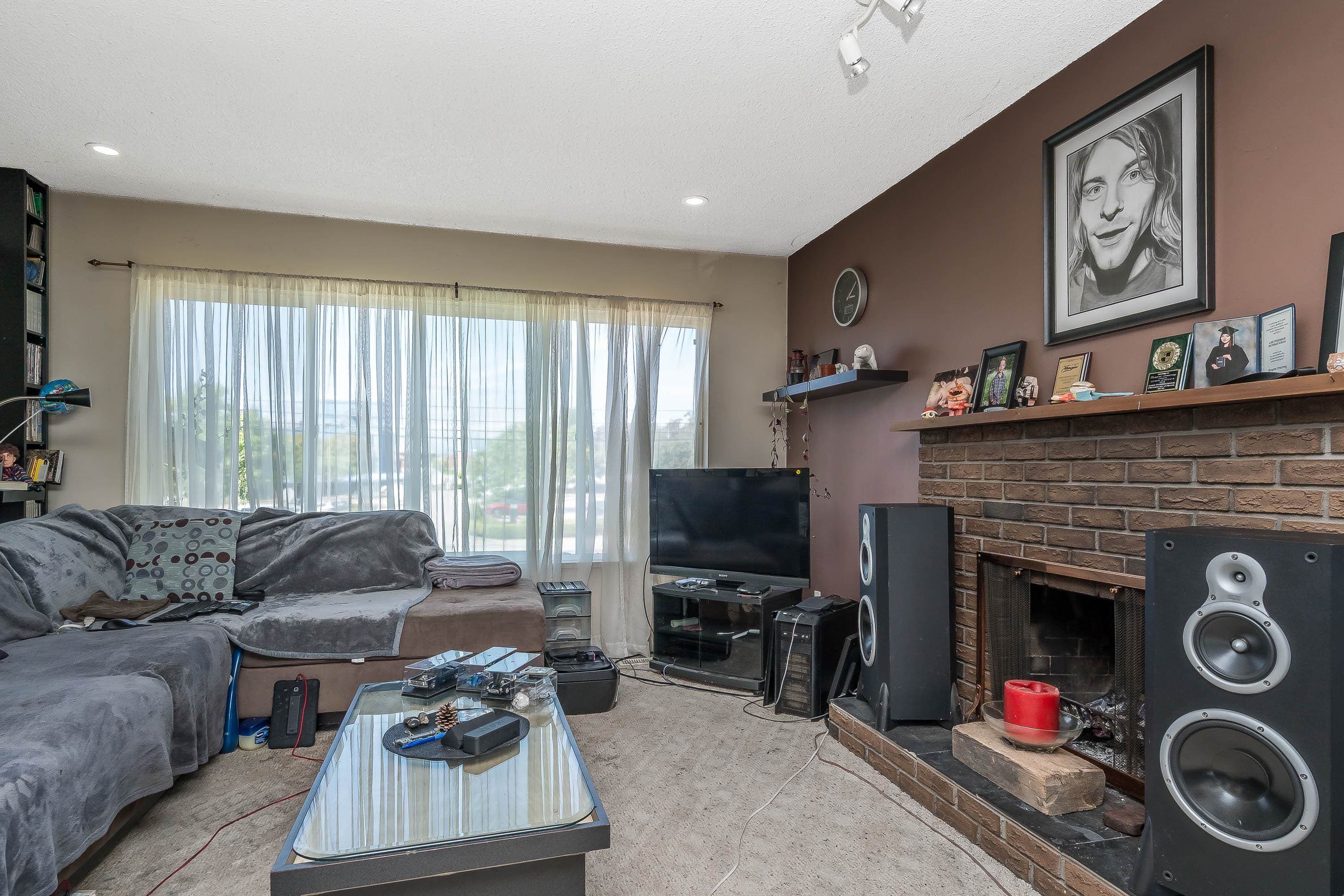 17804 60th Avenue, Surrey, V3S 1V4 — photo 4