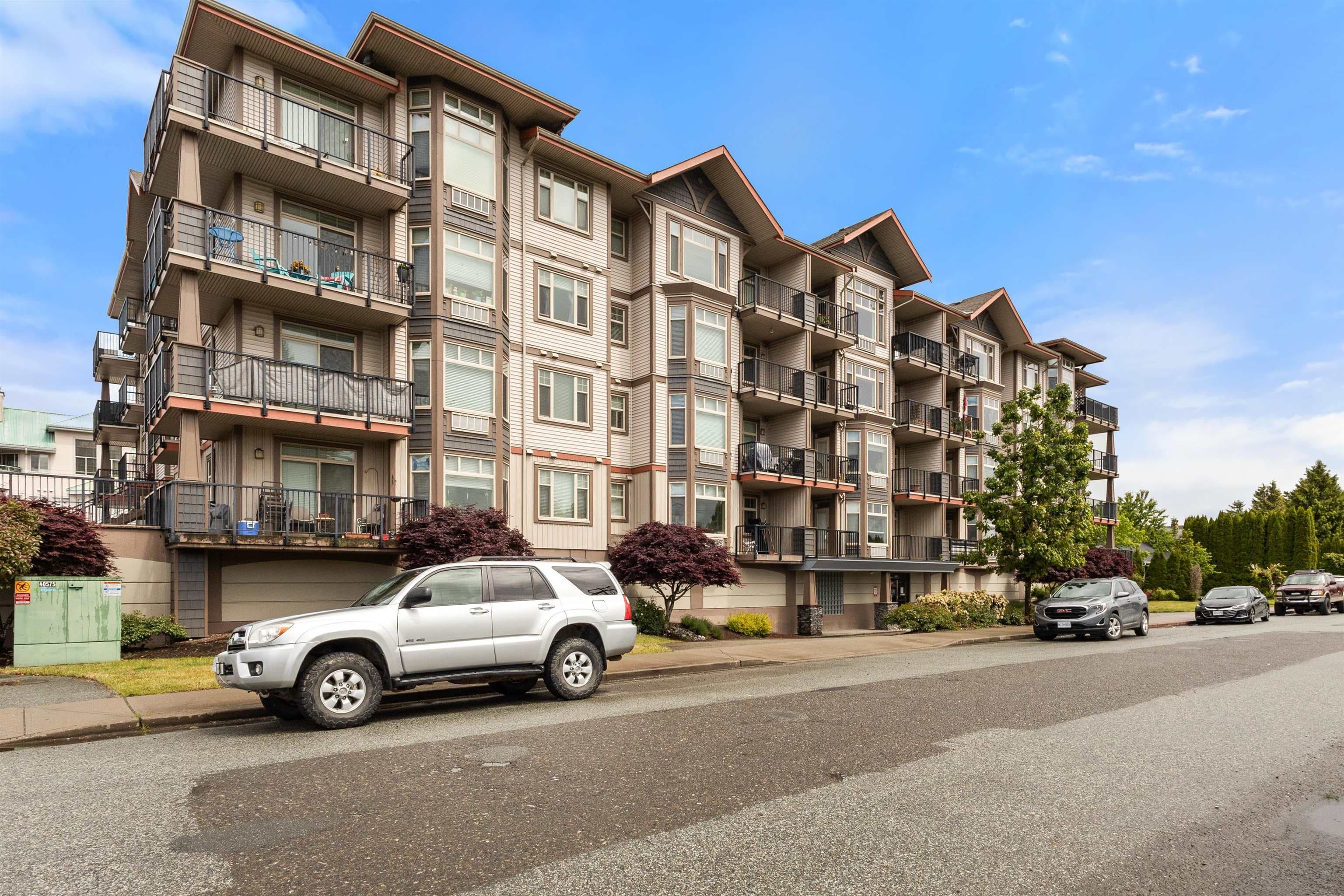 304 - 46021 Second Avenue, Chilliwack, V2P 1S6 — photo 1