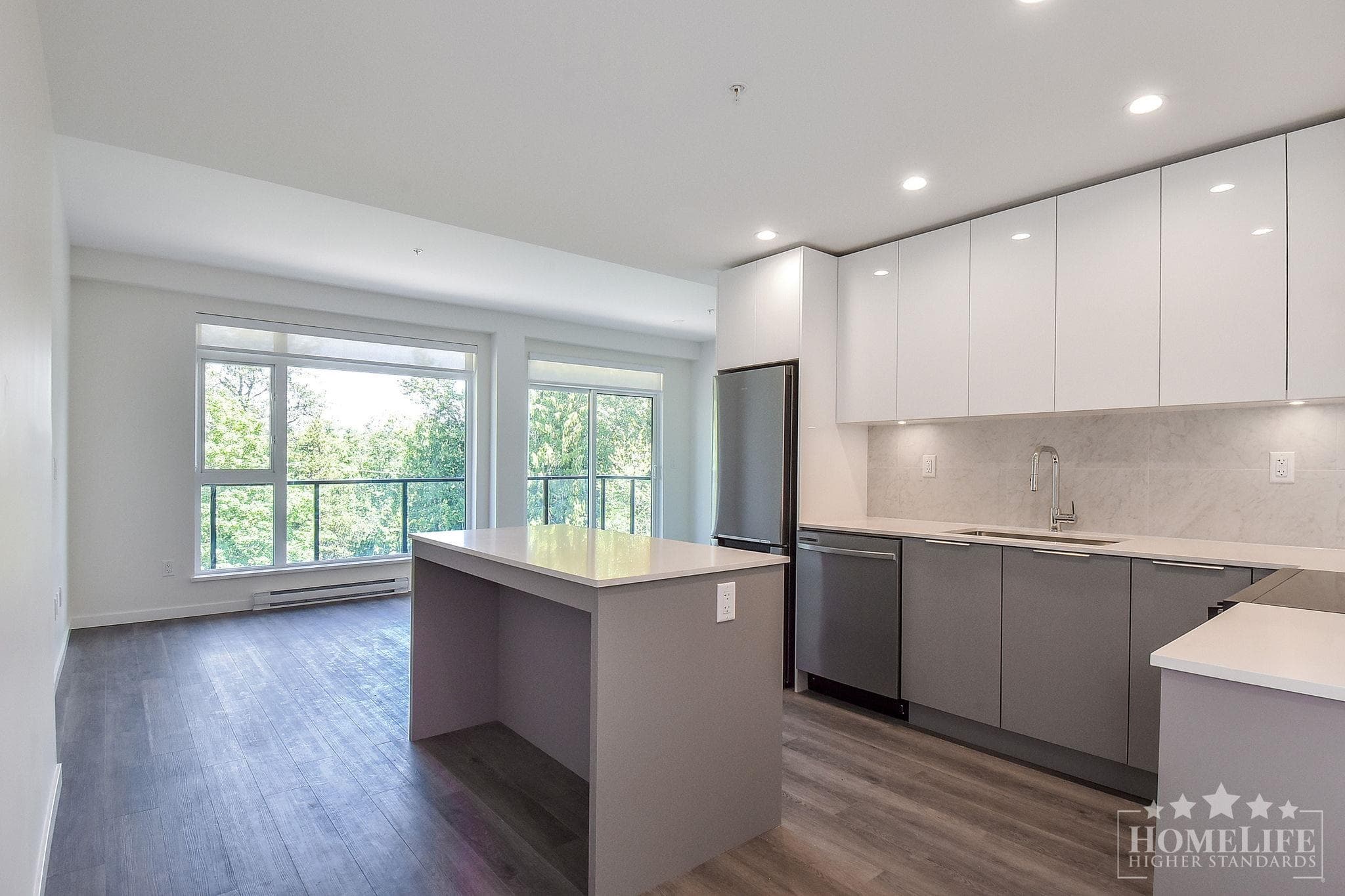 403 - 14257 103a Avenue, Surrey, V3T 0W7 — photo 5