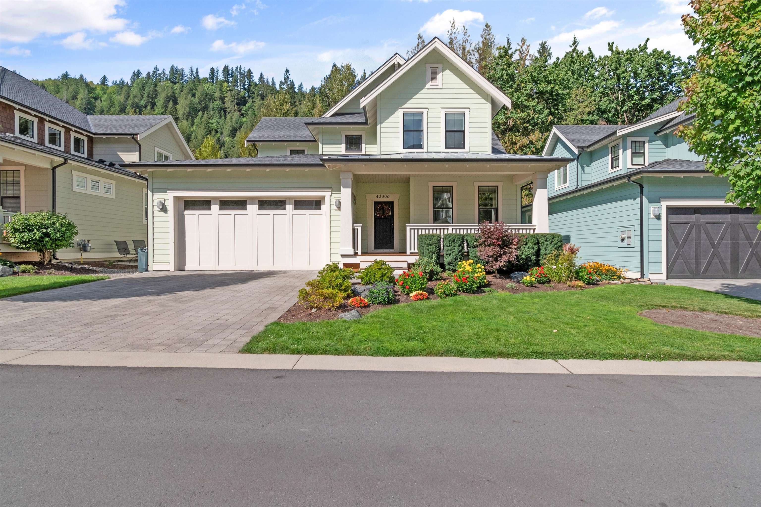 43306 Creekside Circle, Lindell Beach